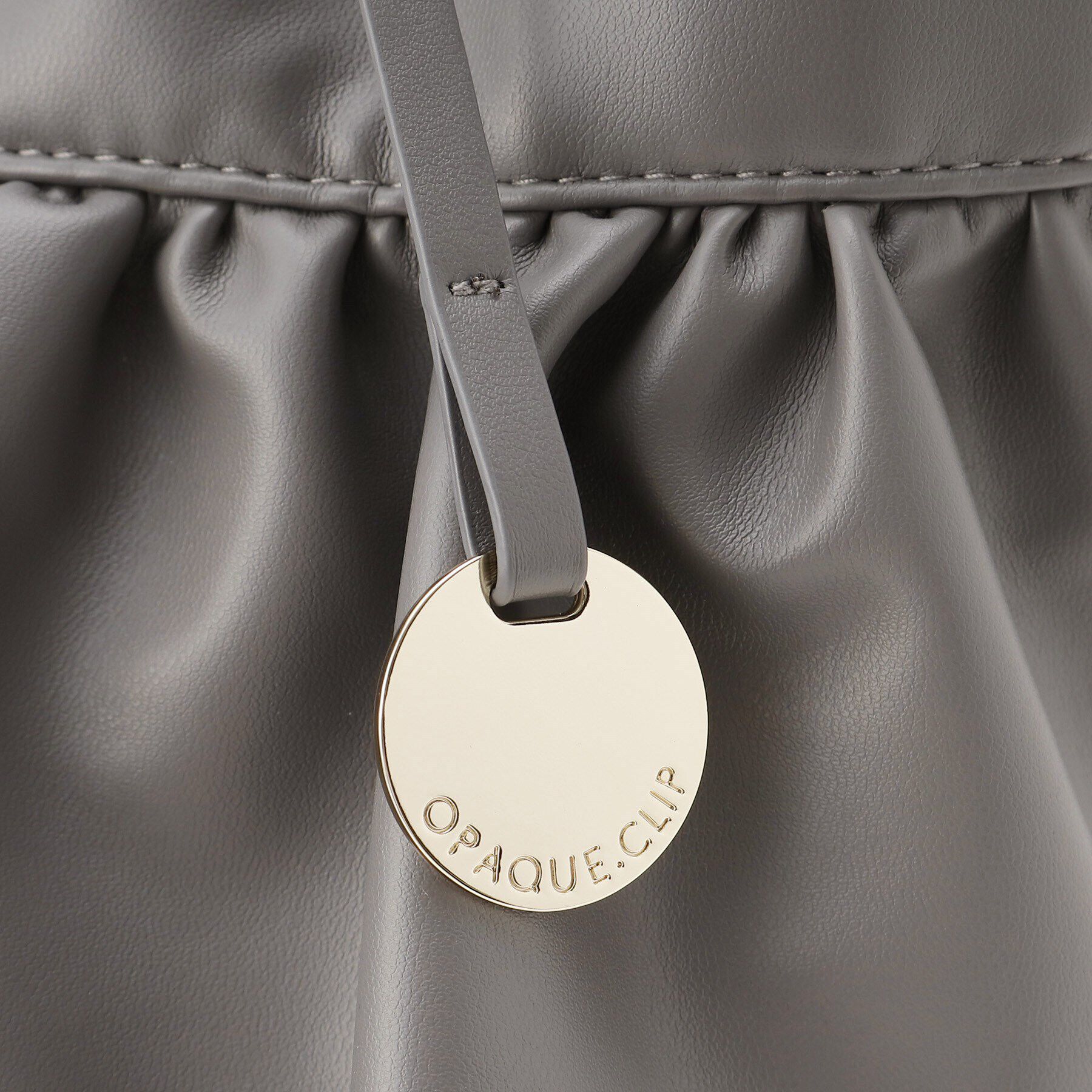 OPAQUE.CLIP「【A4サイズ対応】合皮ティアードフリルトートバッグ」|トートバッグ|