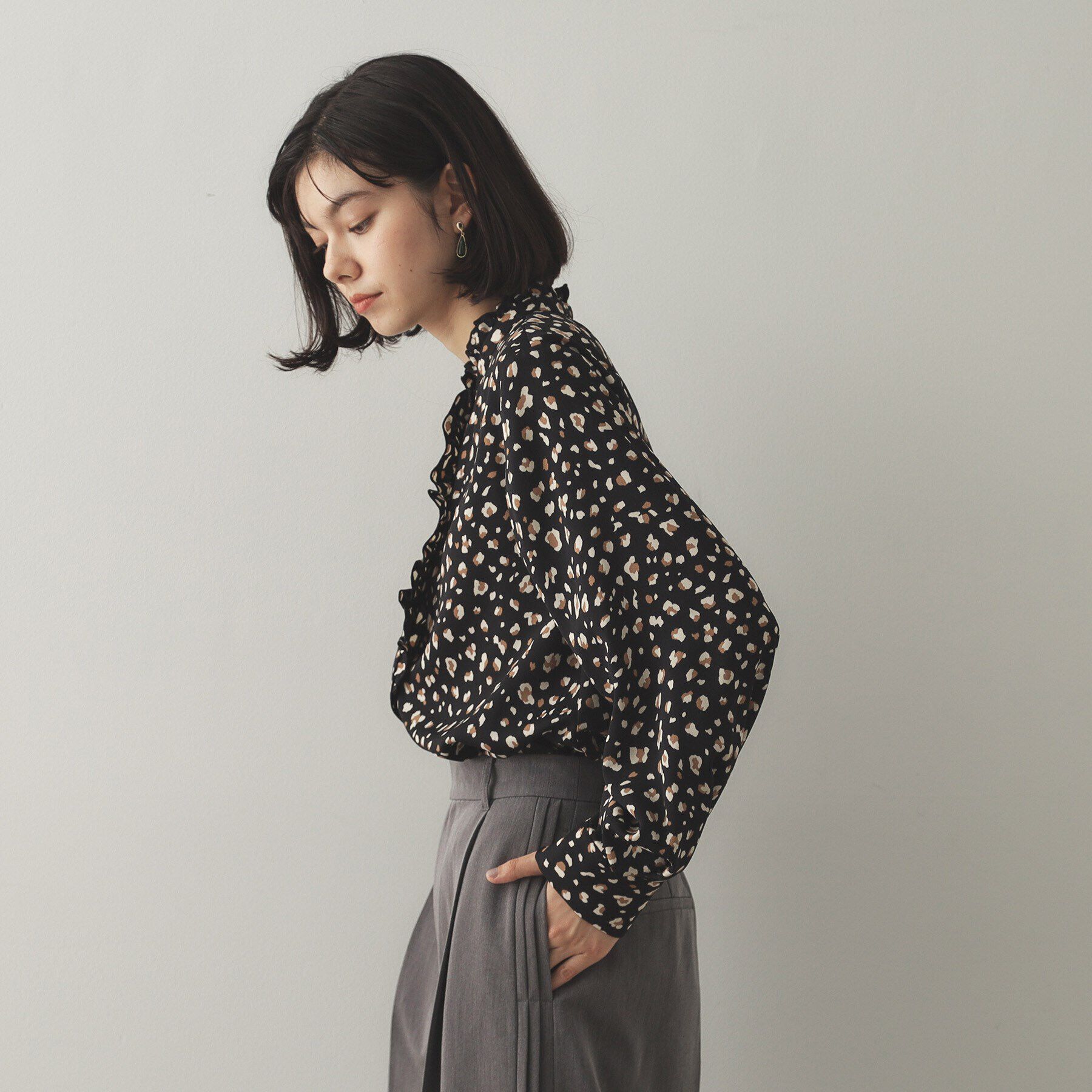 OPAQUE.CLIP「スタインドフリルブラウス【洗濯機洗い可】」|シャツ・ブラウス|