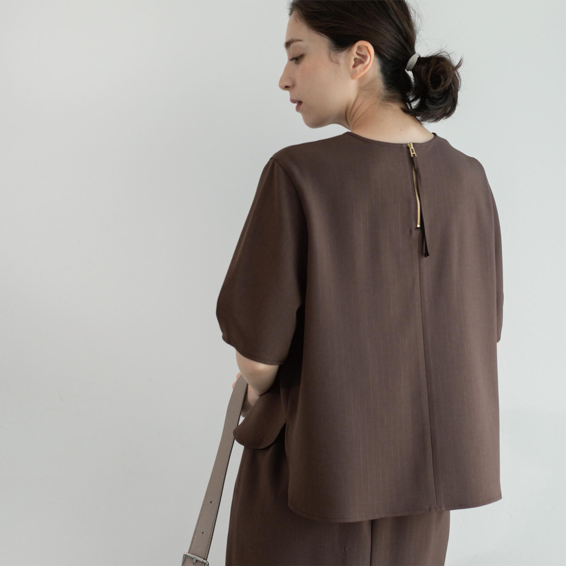 OPAQUE.CLIP「ラメストライプタックスリーブブラウス/セットアップ可【洗濯機洗い可/防シワ/吸水速乾】」|シャツ・ブラウス|