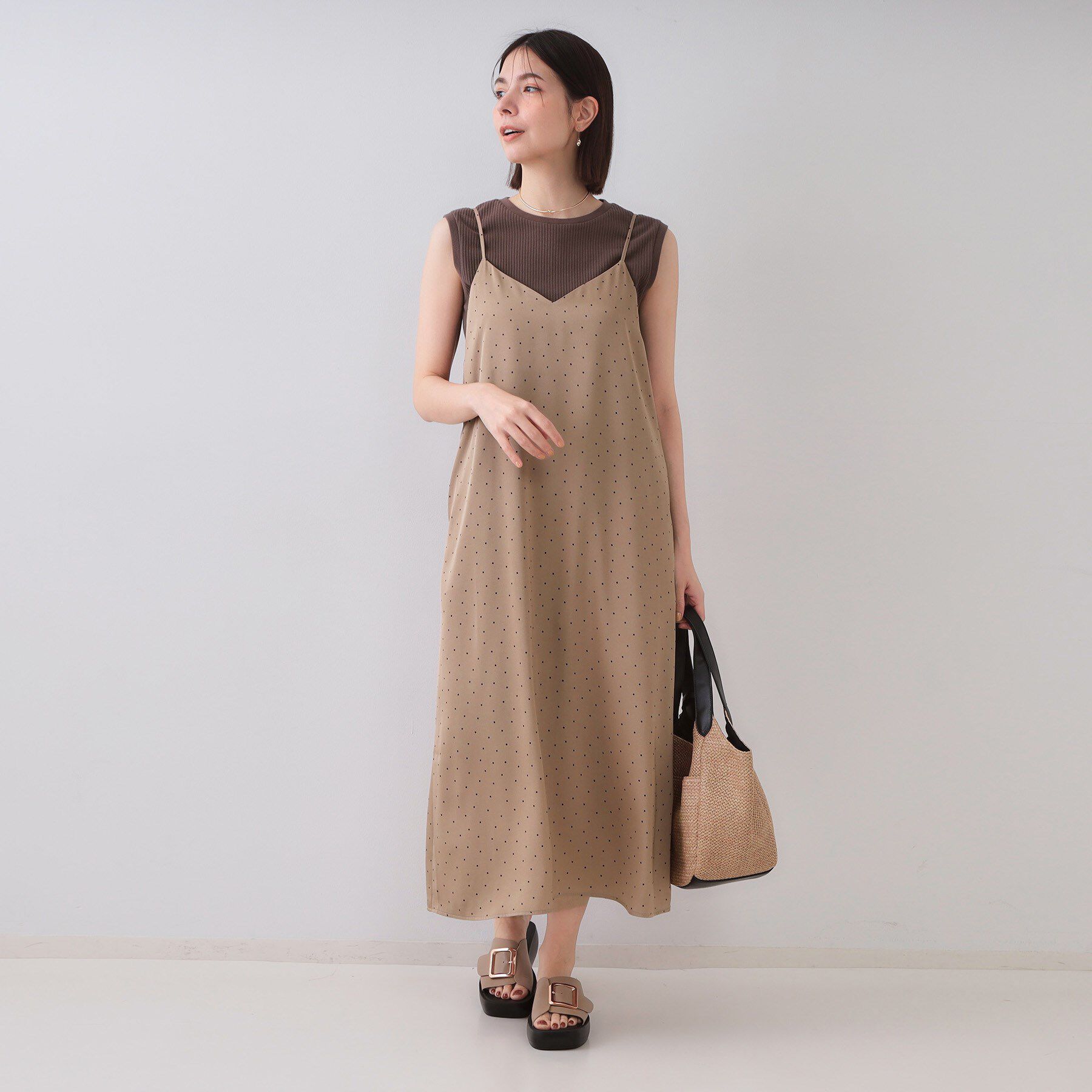 OPAQUE.CLIP「ランダムドット サテンキャミワンピース【洗濯機洗い可】」|ワンピース|