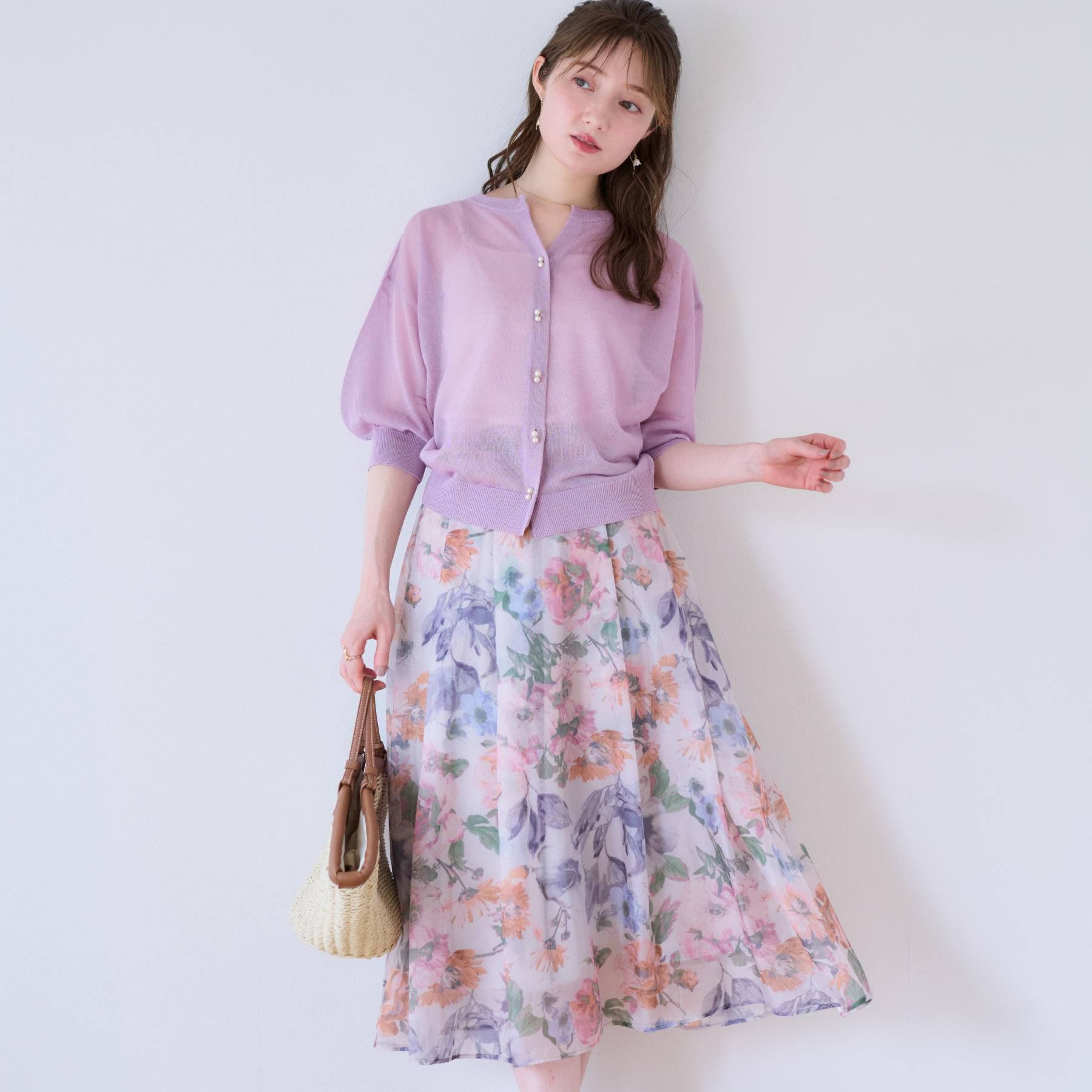 Couture broach「【前後2WAY・二の腕カバー】ダブルパール調釦5分袖シアーカーディガントップス」|カーディガン|