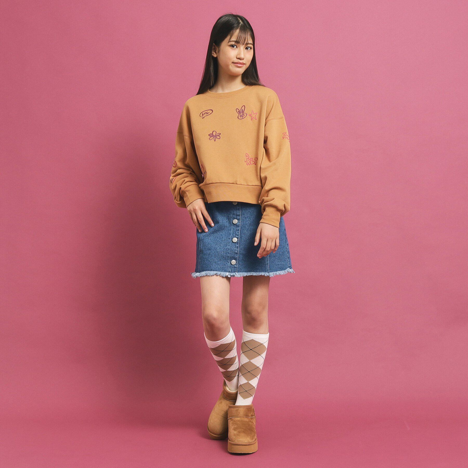 PINK-latte「落書き風プリント短丈プルオーバー」|Tシャツ・カットソー|