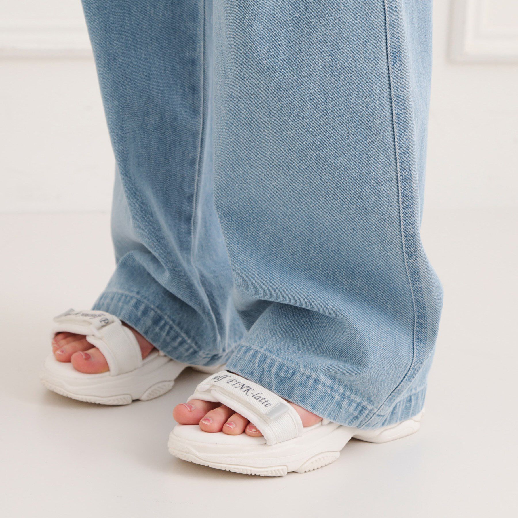 PINK-latte「膝ダメージデニムパンツ」|その他|