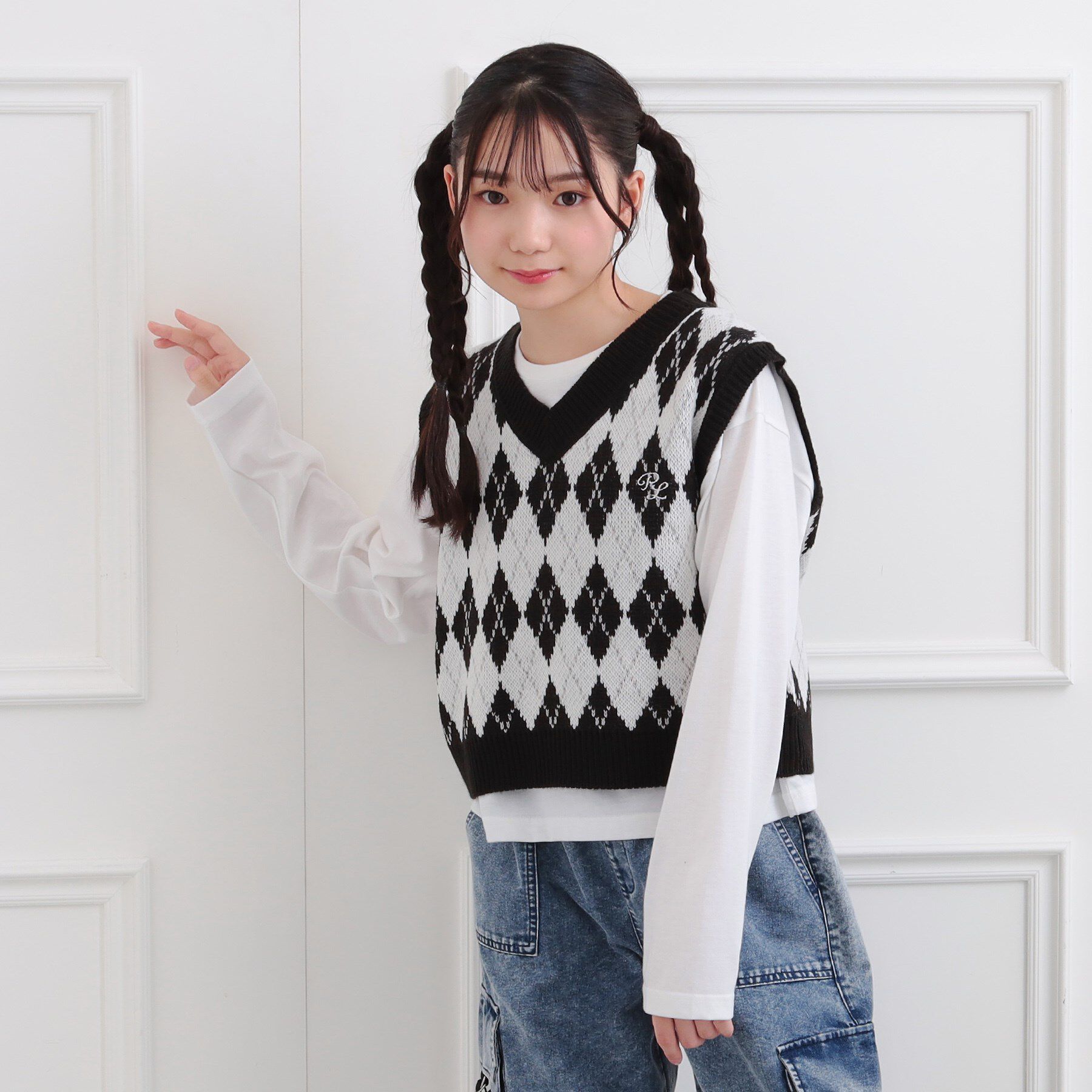 PINK-latte「【セットアイテム】ニットベスト＋ロンT」|ベスト・ジレ|