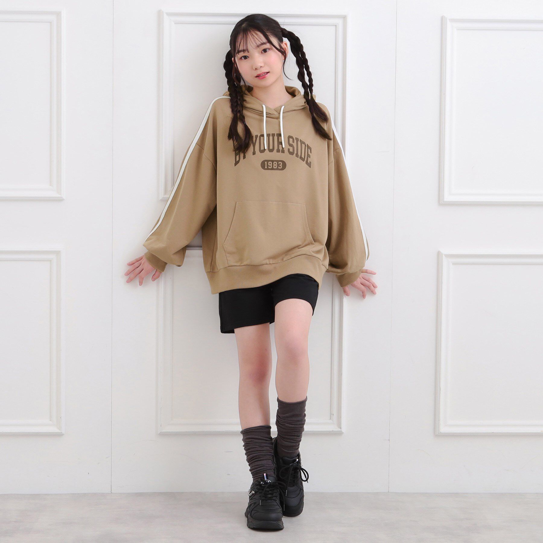 PINK-latte「袖ラインパーカ＋ショートパンツセット」|その他|