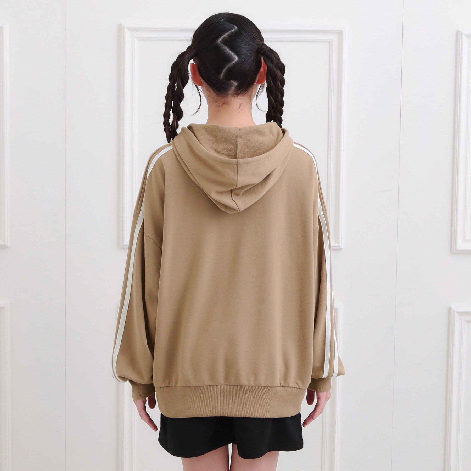 PINK-latte「袖ラインパーカ＋ショートパンツセット」|その他|