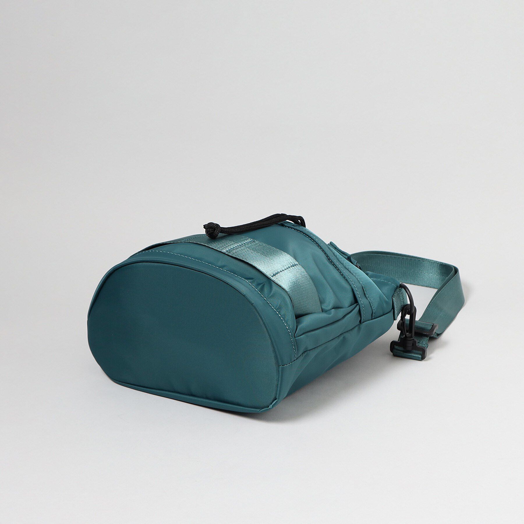 THE SHOP TK「撥水ミニヘルメットBAG」|ショルダー・メッセンジャー|