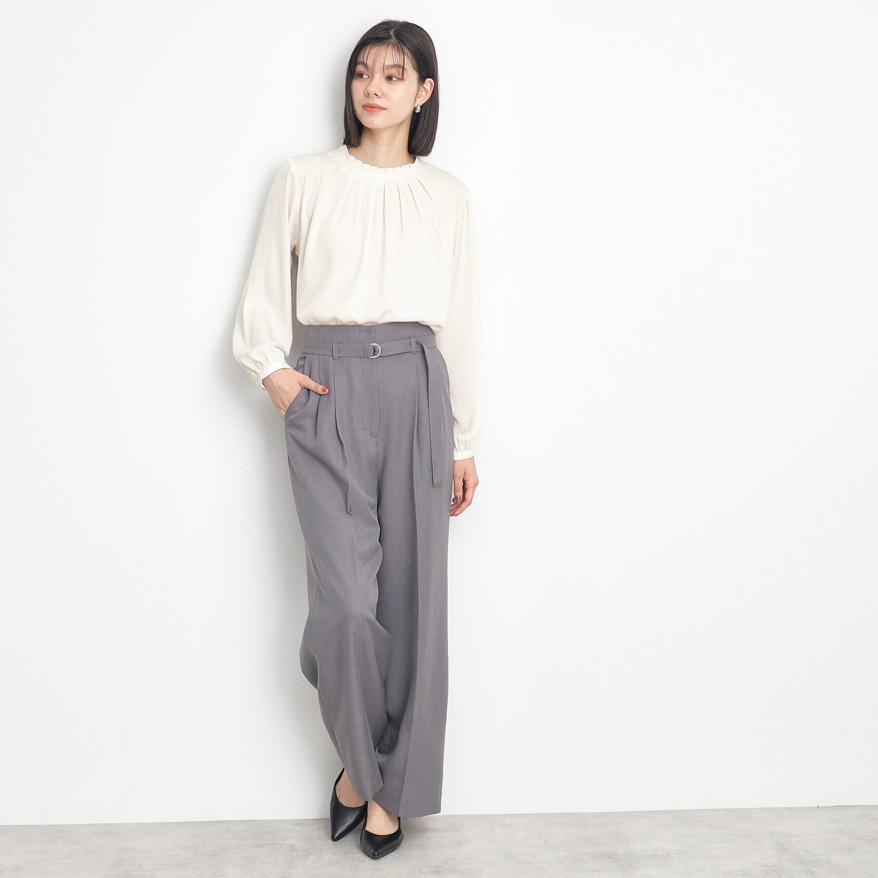 THE SHOP TK「フロントタックサテンブラウス」|シャツ・ブラウス|