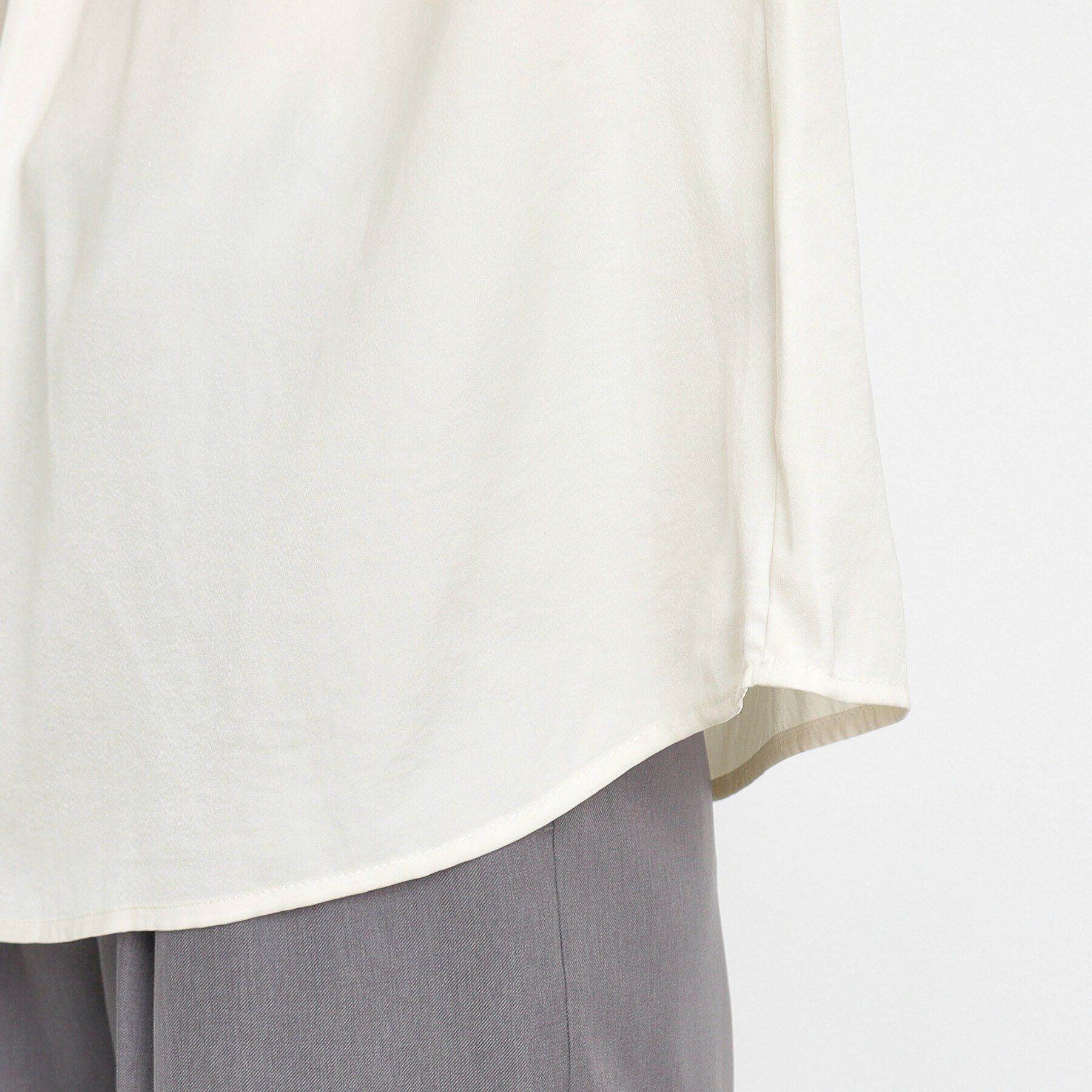 THE SHOP TK「フロントタックサテンブラウス」|シャツ・ブラウス|