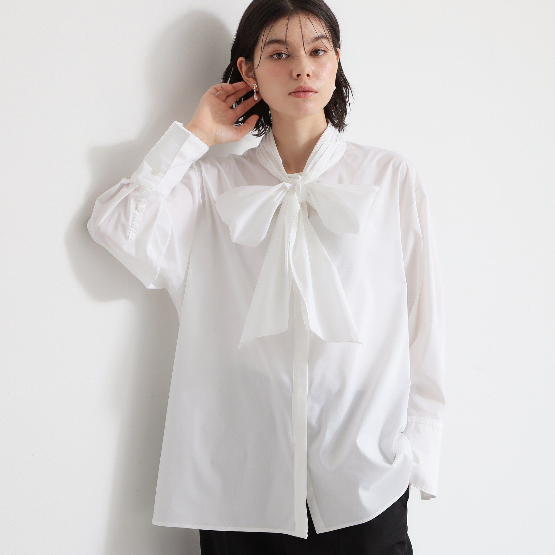 THE SHOP TK「タックボウタイブラウス」|シャツ・ブラウス|オフホワイト(003