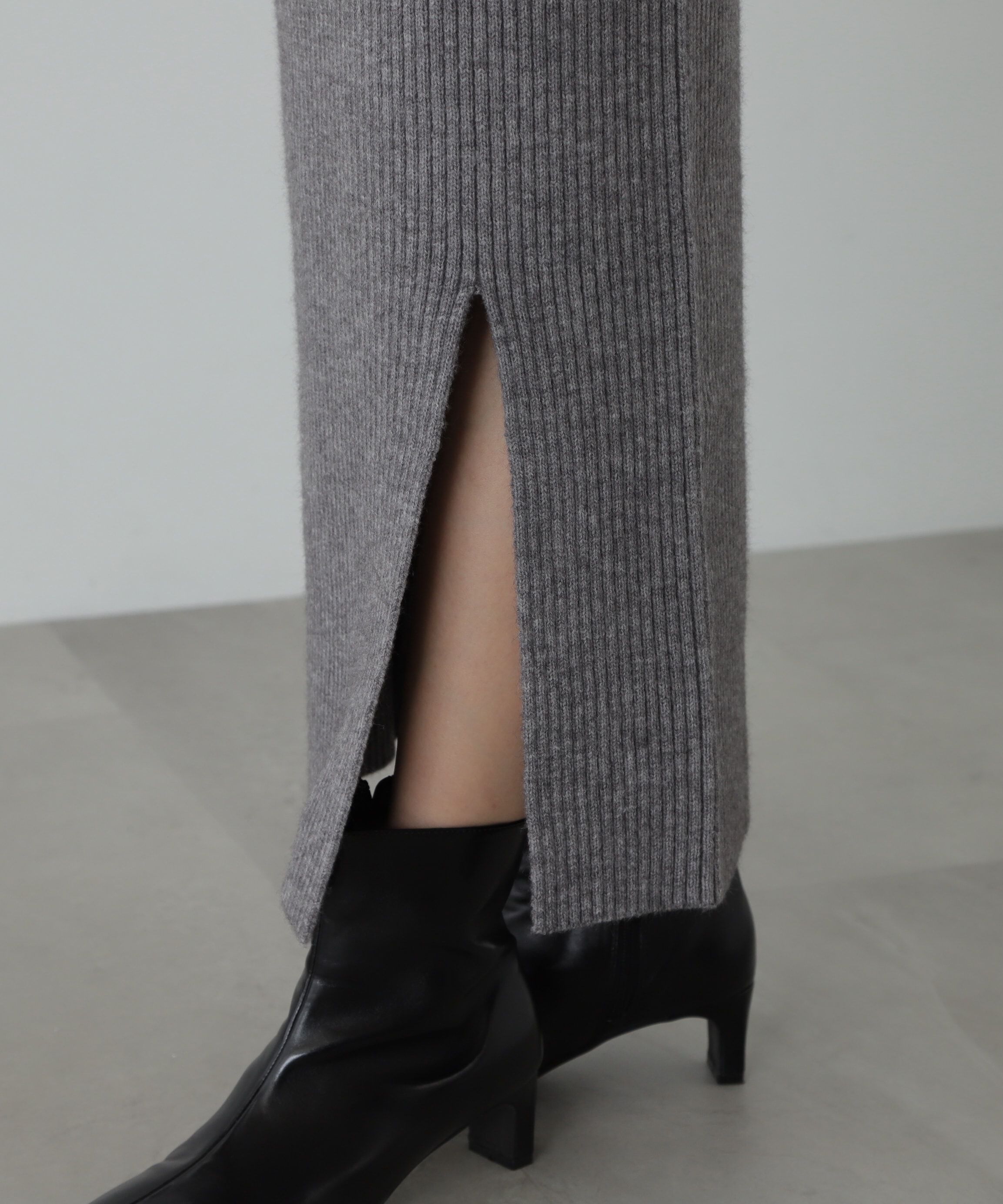  「ロールエッジゆるニットセットアップ」|ワンピース|