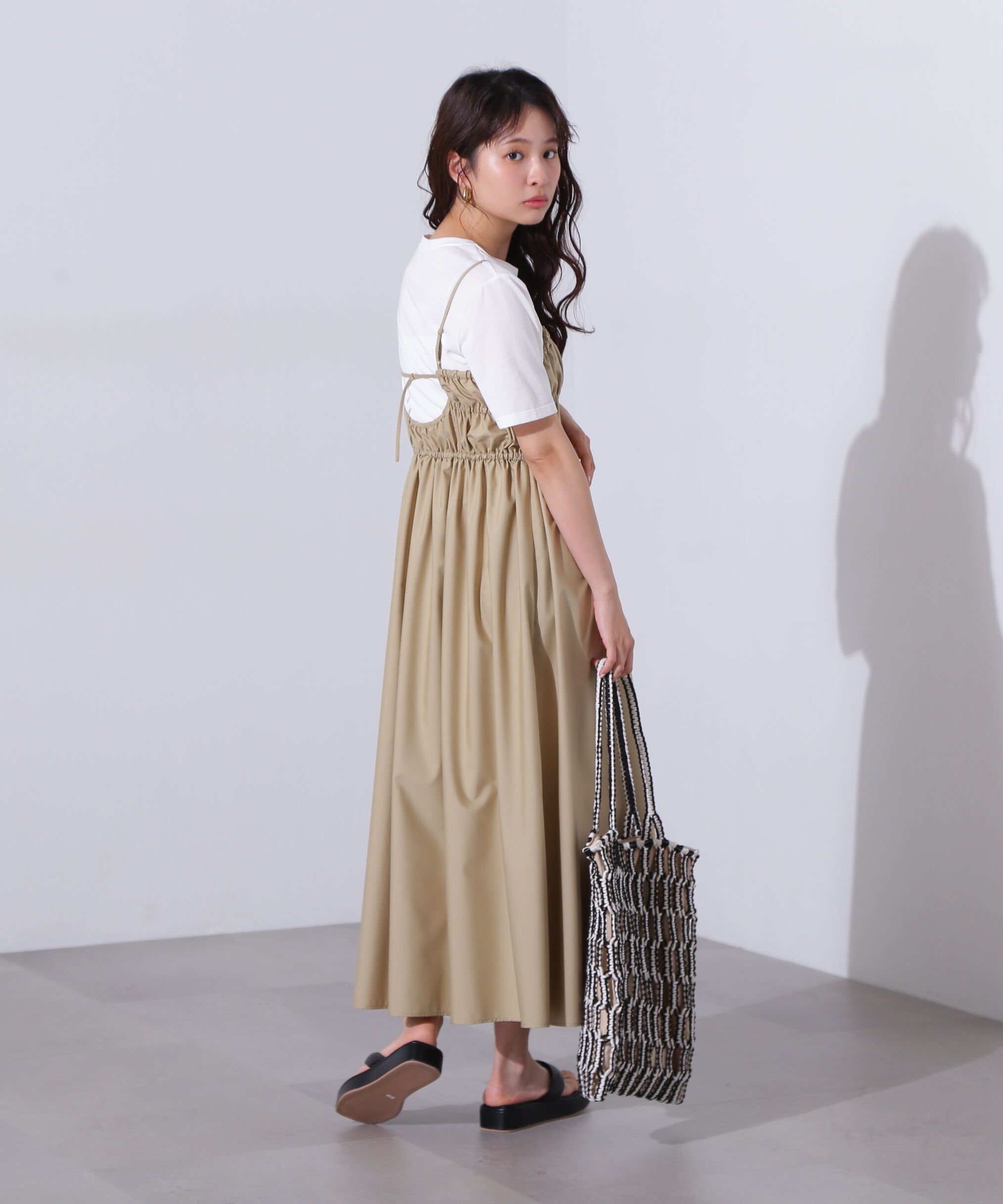  「バックオープンギャザーキャミワンピース」|ワンピース|