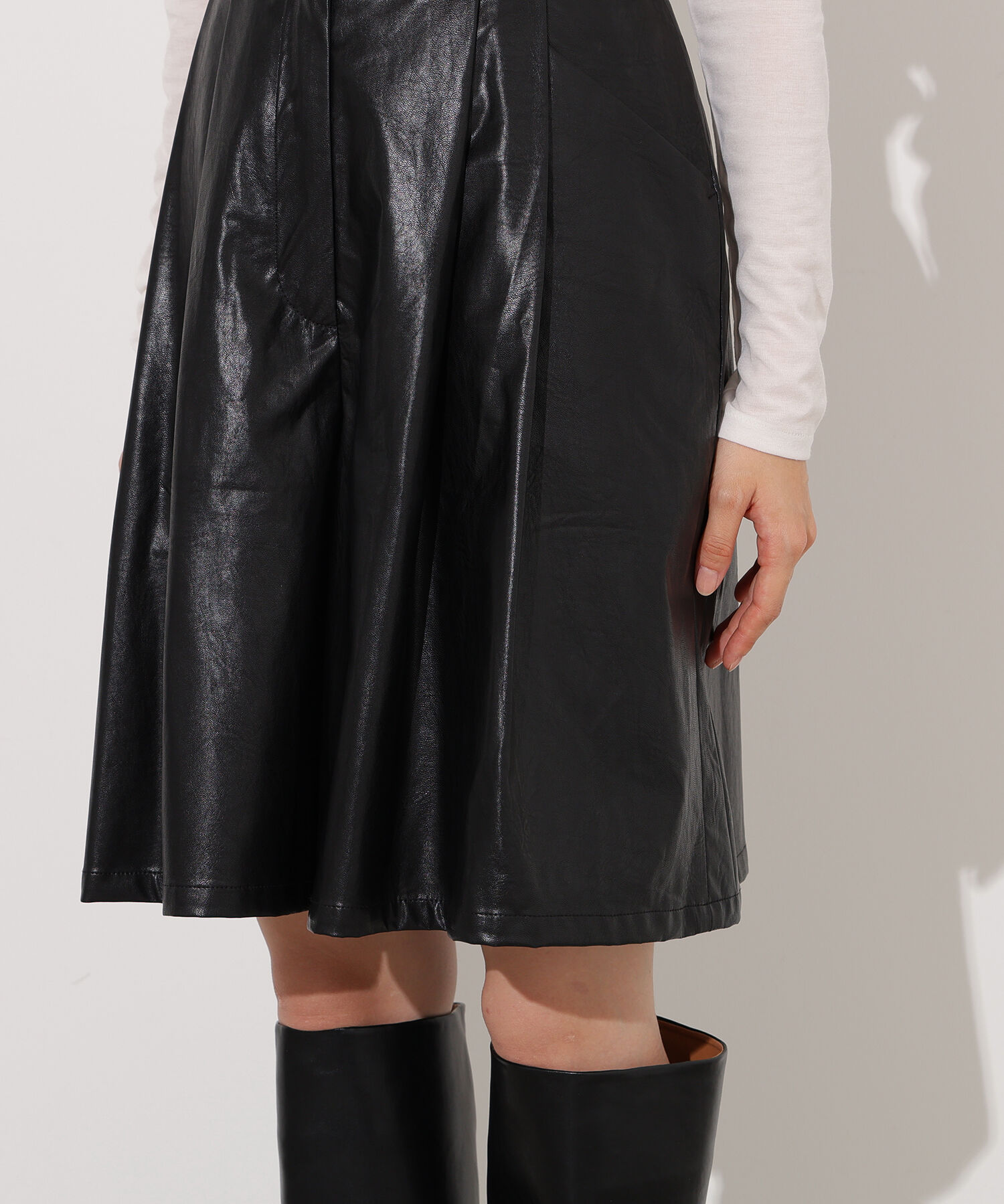  「フェイクレザーハーフパンツ」|その他|