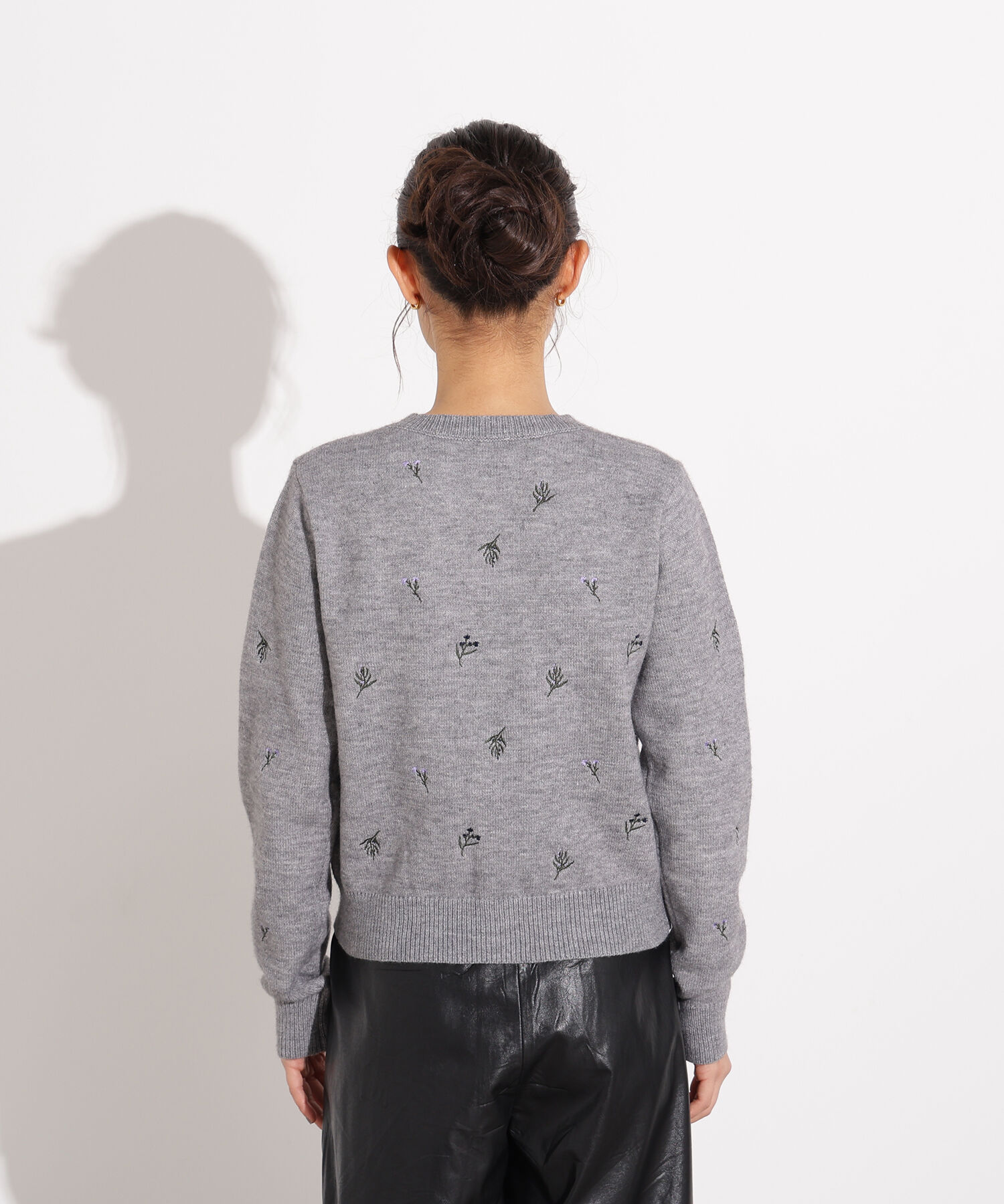  「フラワー刺繍カーディガン」|ニット・セーター|