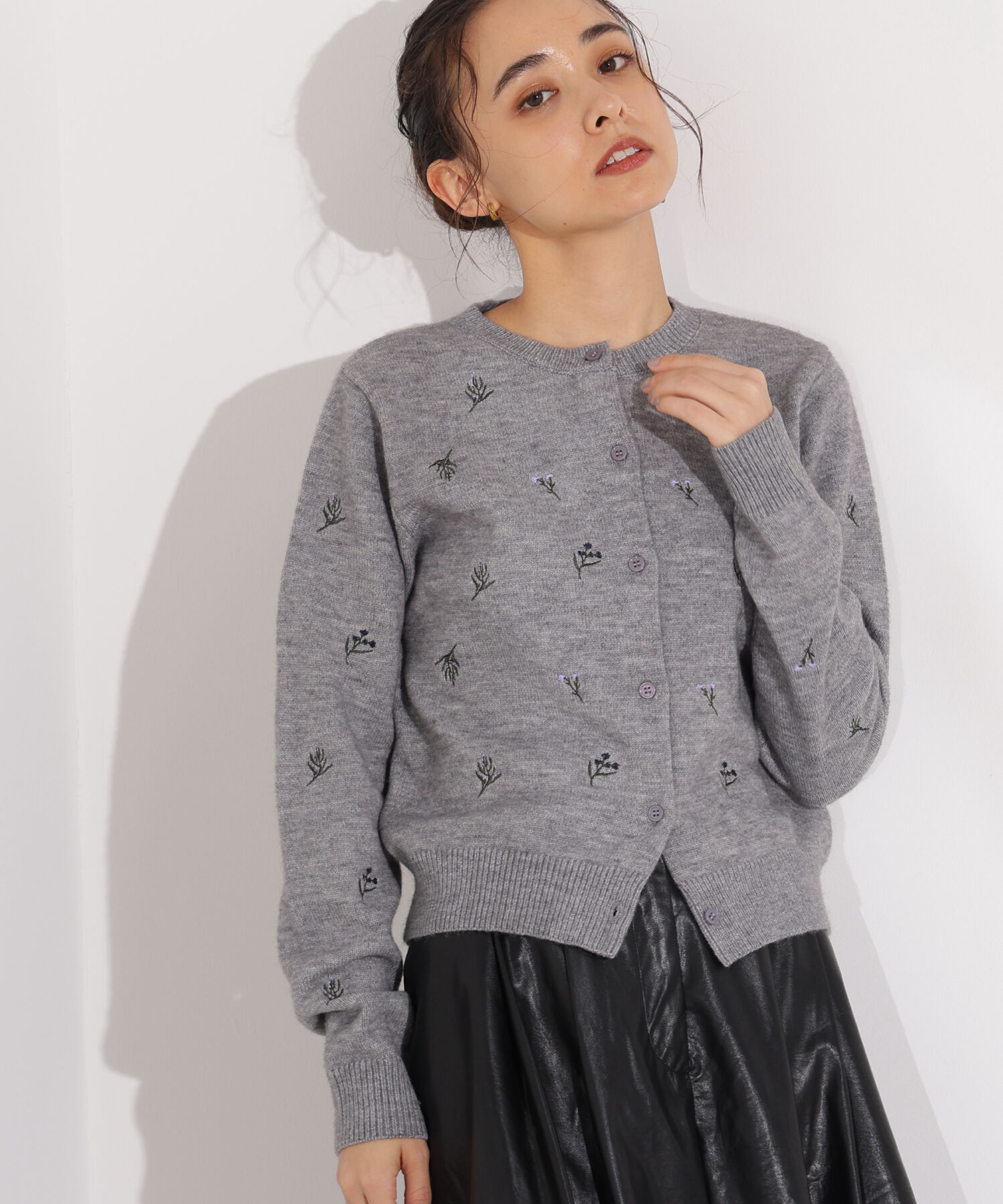  「フラワー刺繍カーディガン」|ニット・セーター|