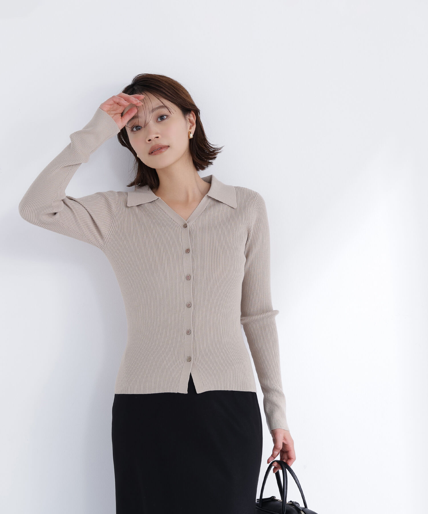  「襟付Vネックリブニット」|ニット・セーター|