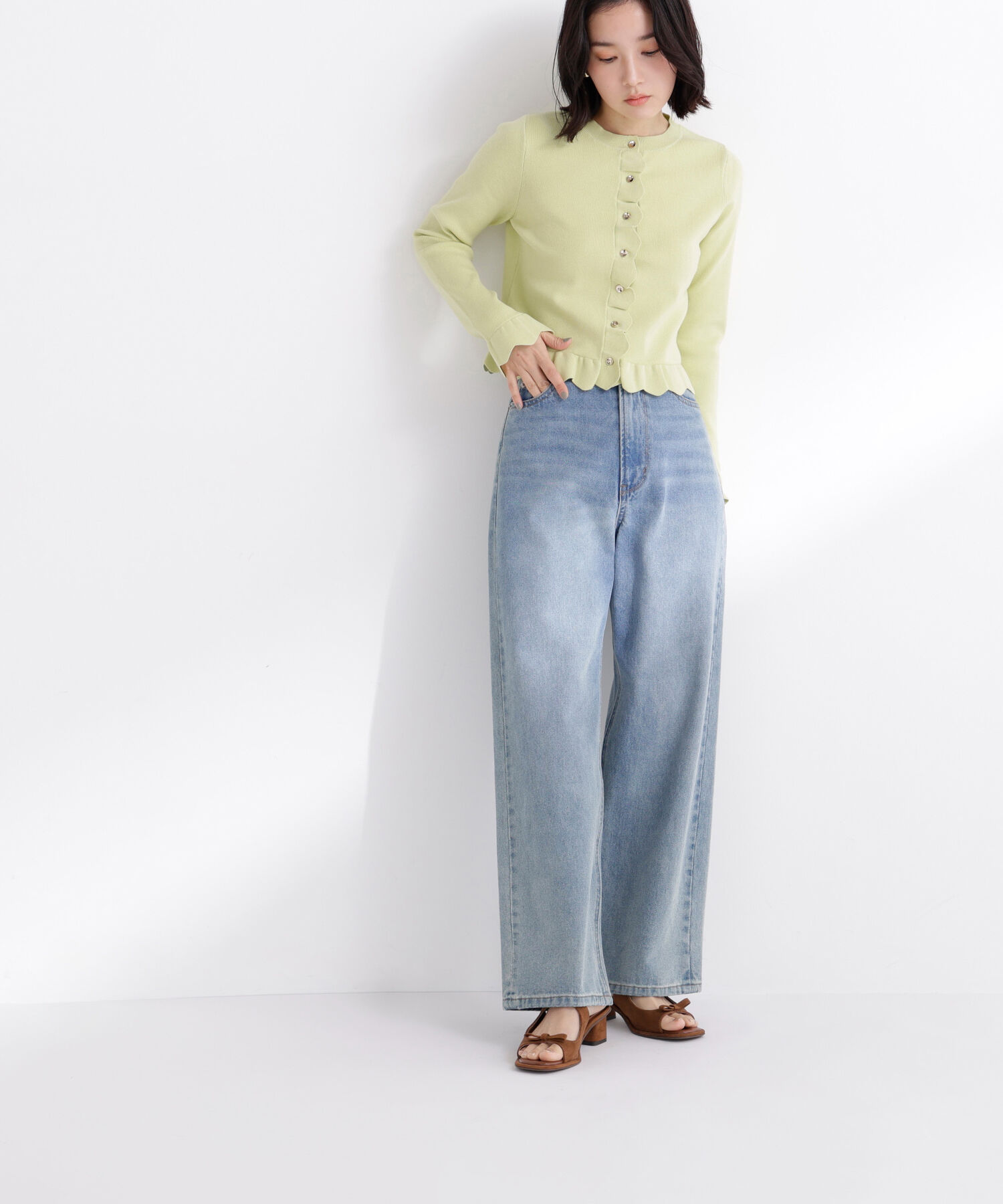  「メタルボタンフリルカーディガン」|ニット・セーター|