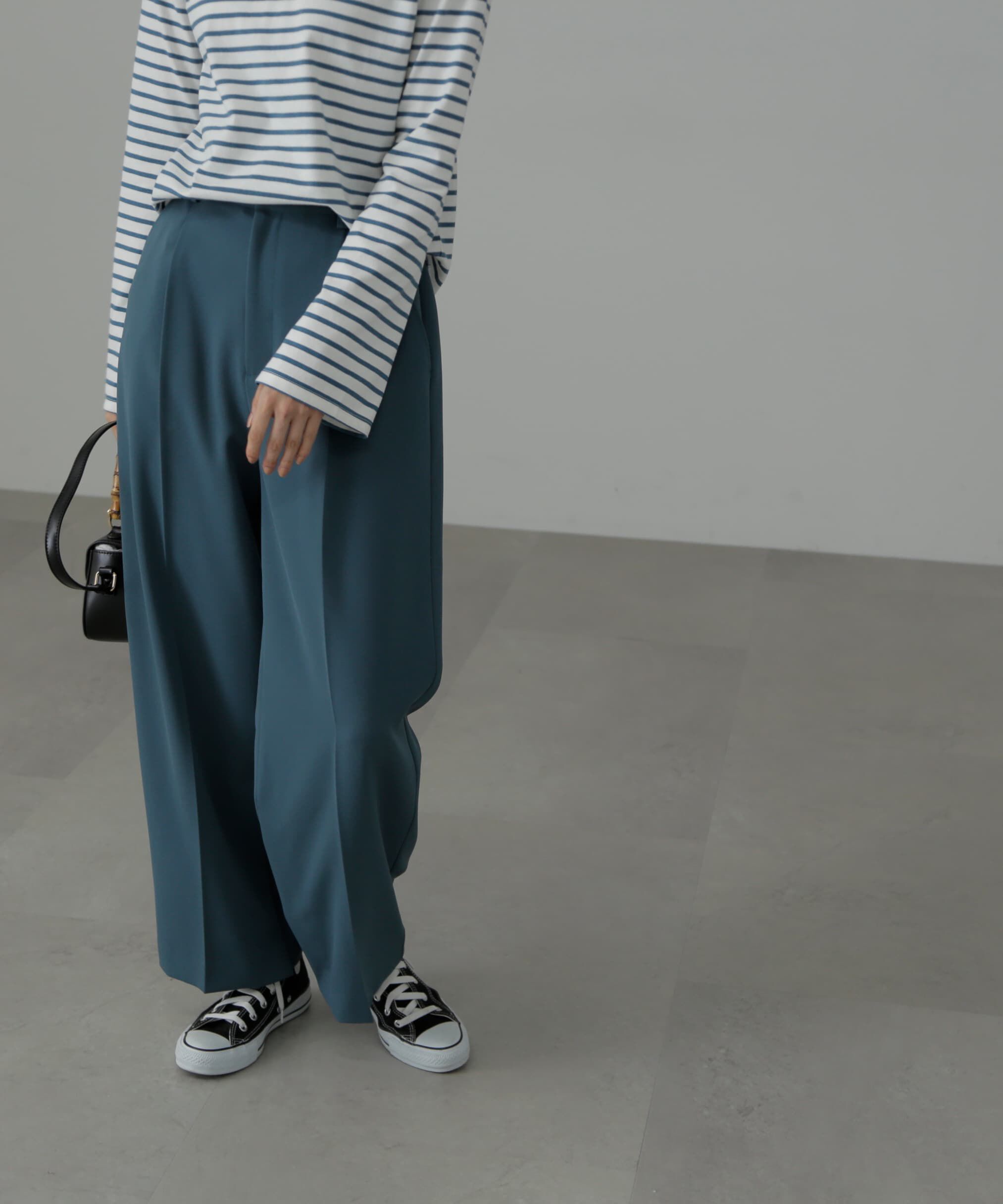  「内スリットストレートワイドパンツ」|その他|