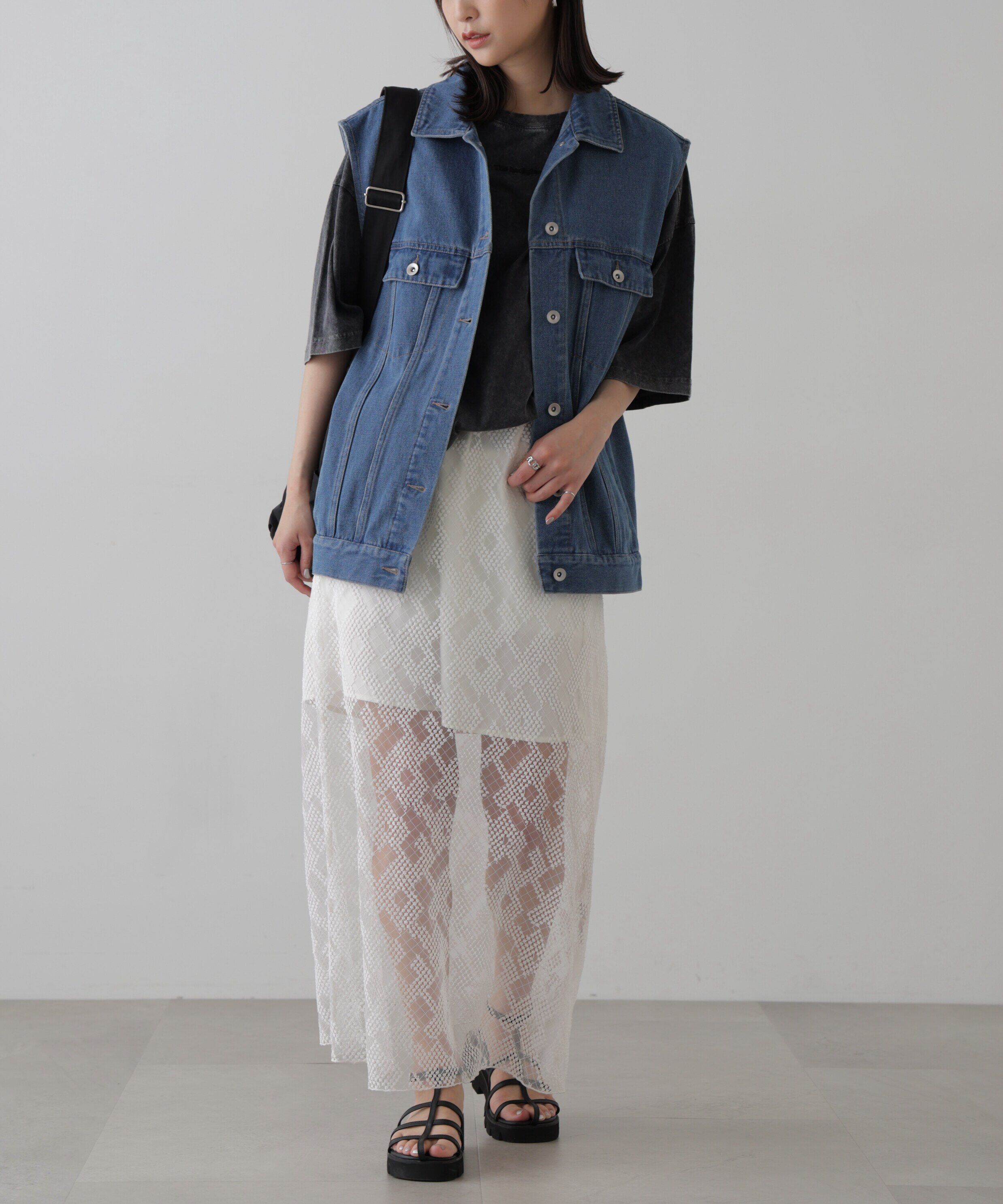  「ミドル丈デニムベスト」|ブルゾン・スタジャン|