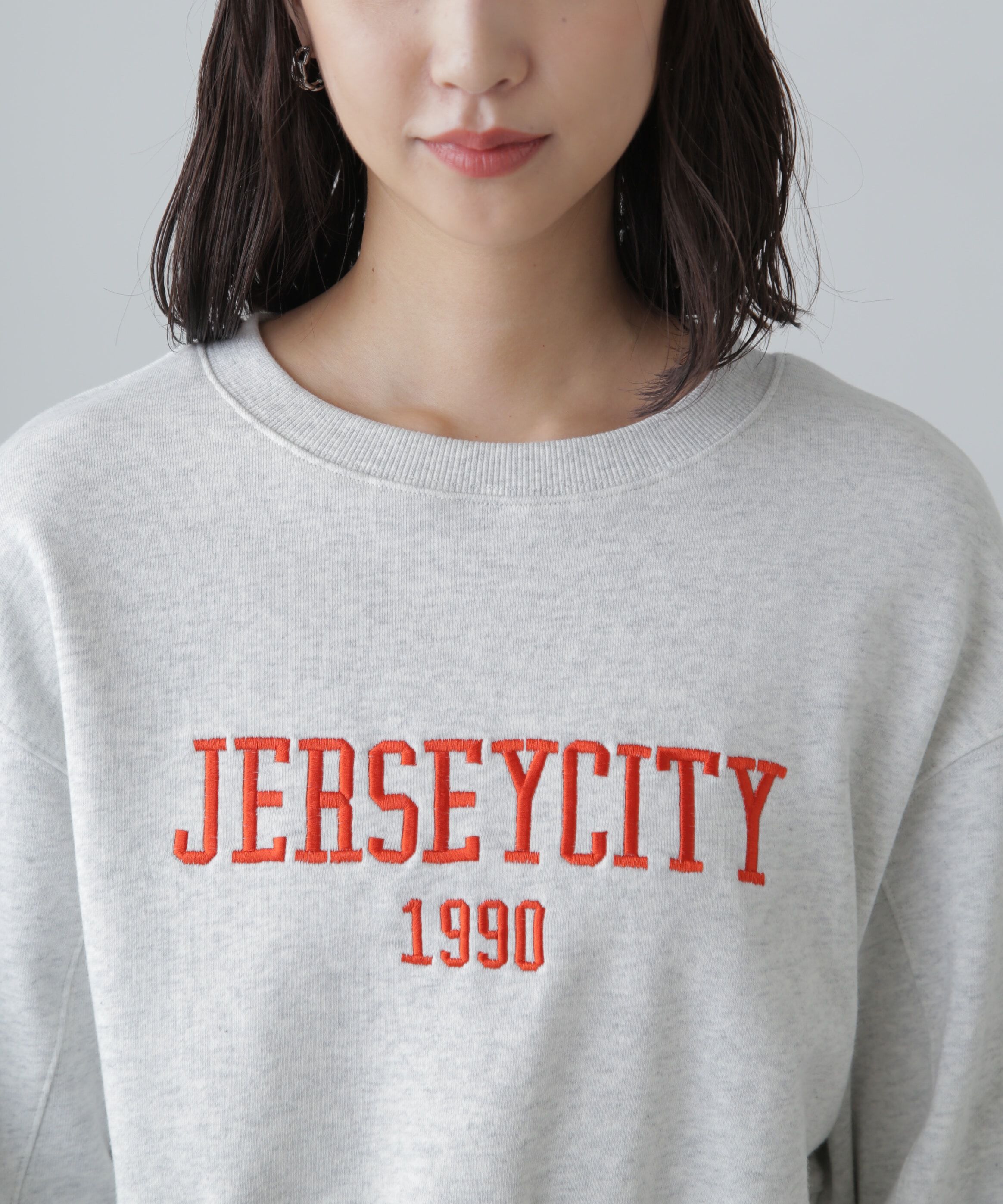  「カレッジロゴショート丈スウェット」|Tシャツ・カットソー|