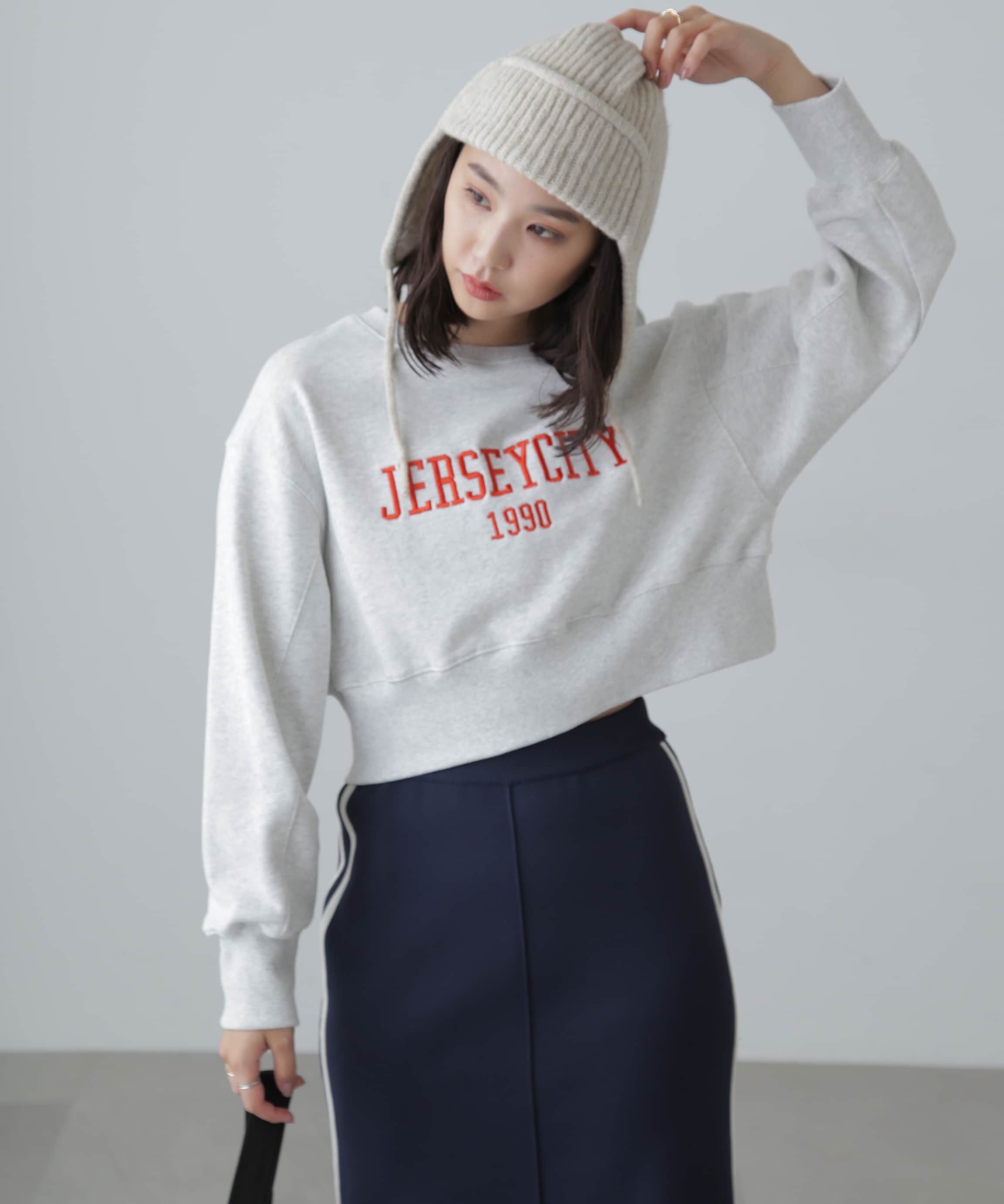  「カレッジロゴショート丈スウェット」|Tシャツ・カットソー|