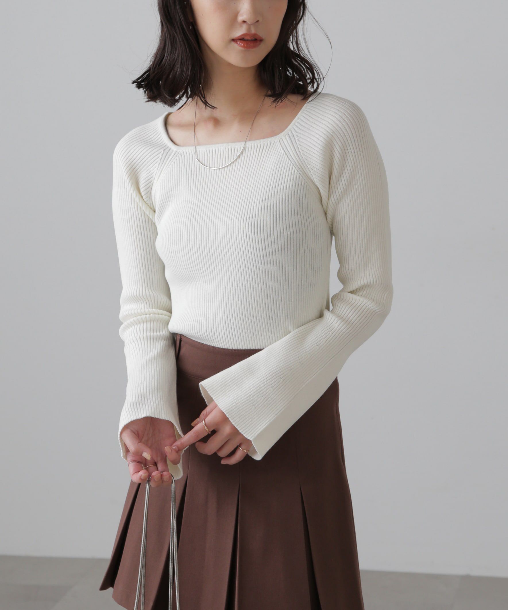  「スクエアネック袖フレアニット」|ニット・セーター|