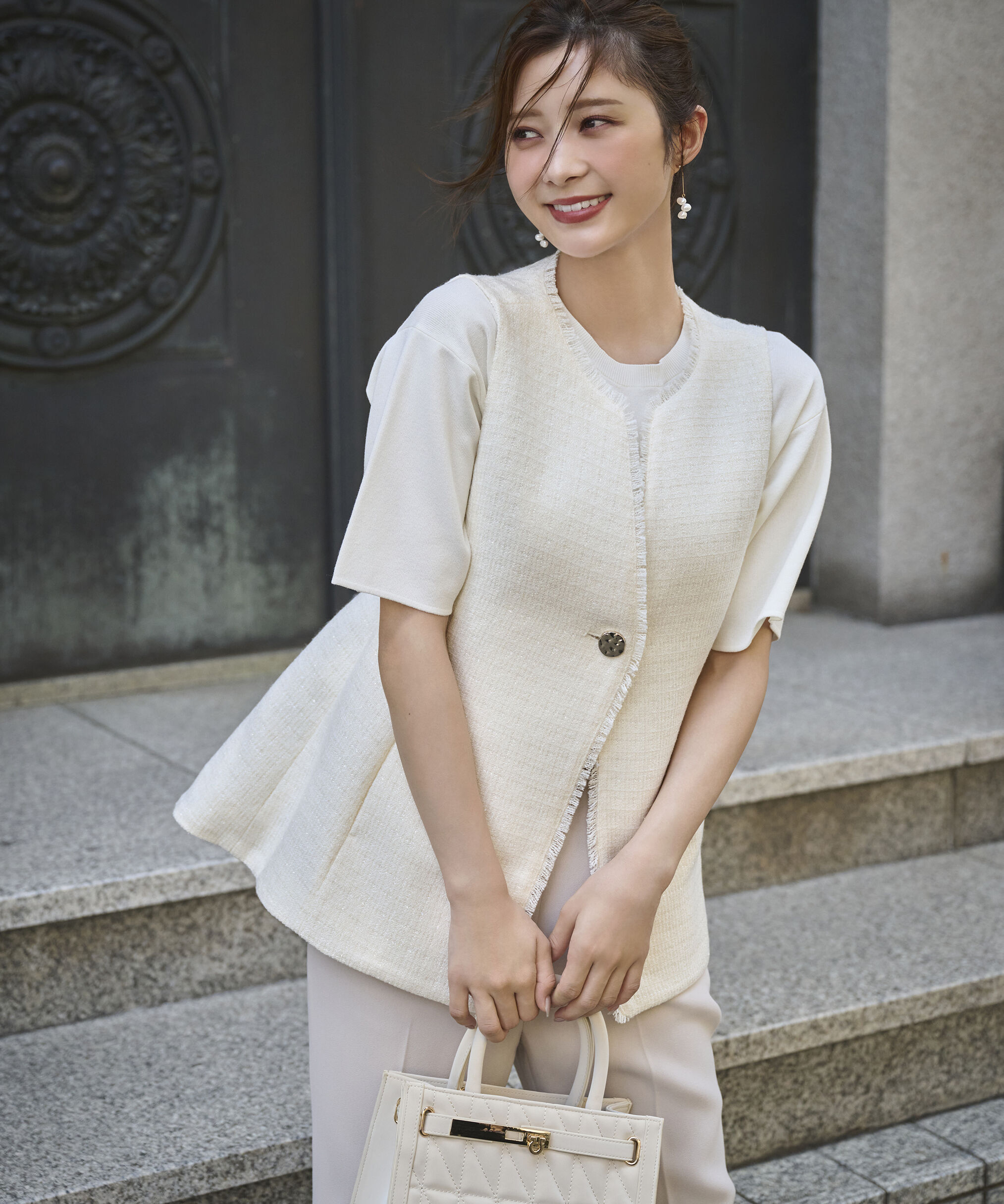 PROPORTION BODY DRESSING「ニュアンス釦ツイードジレ 25AW」|ブルゾン・スタジャン|エクリュ1