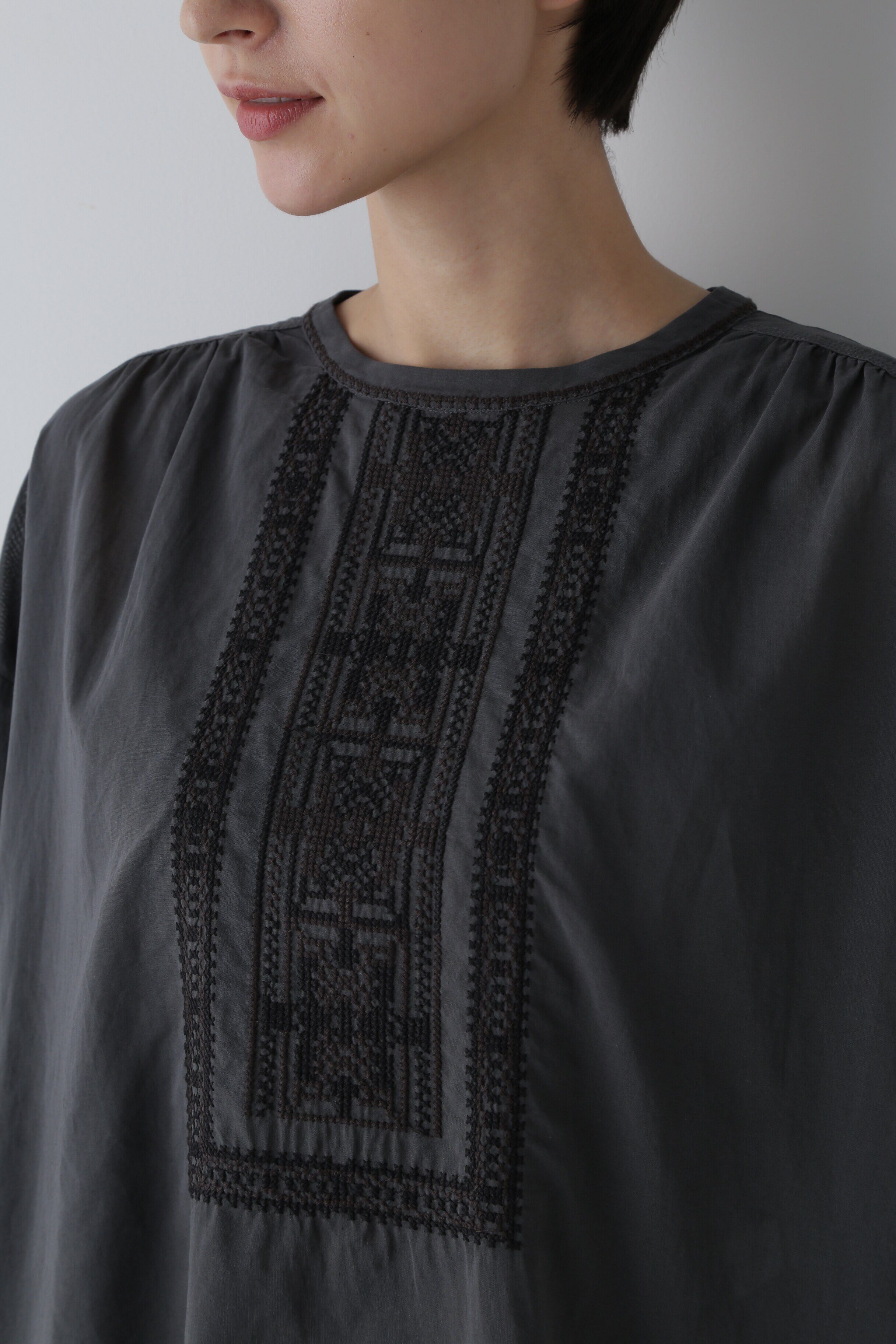  「◆インド刺繍コットンボイルブラウス」|シャツ・ブラウス|