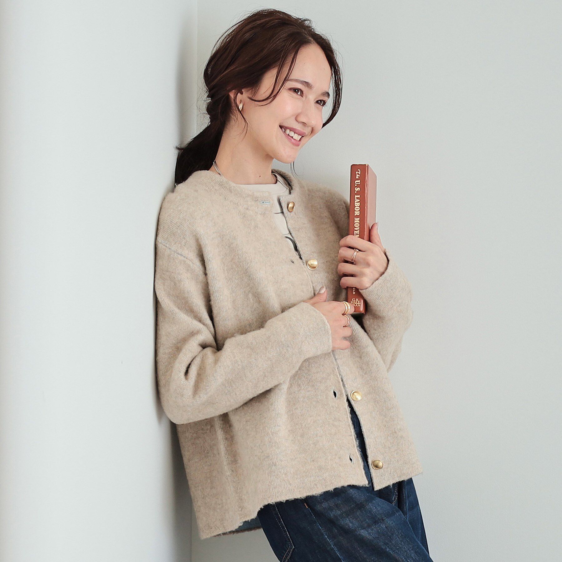 SHOO･LA･RUE「Wフェイスふわふわ起毛ニットカーディガン」|カーディガン|ベージュ(052)