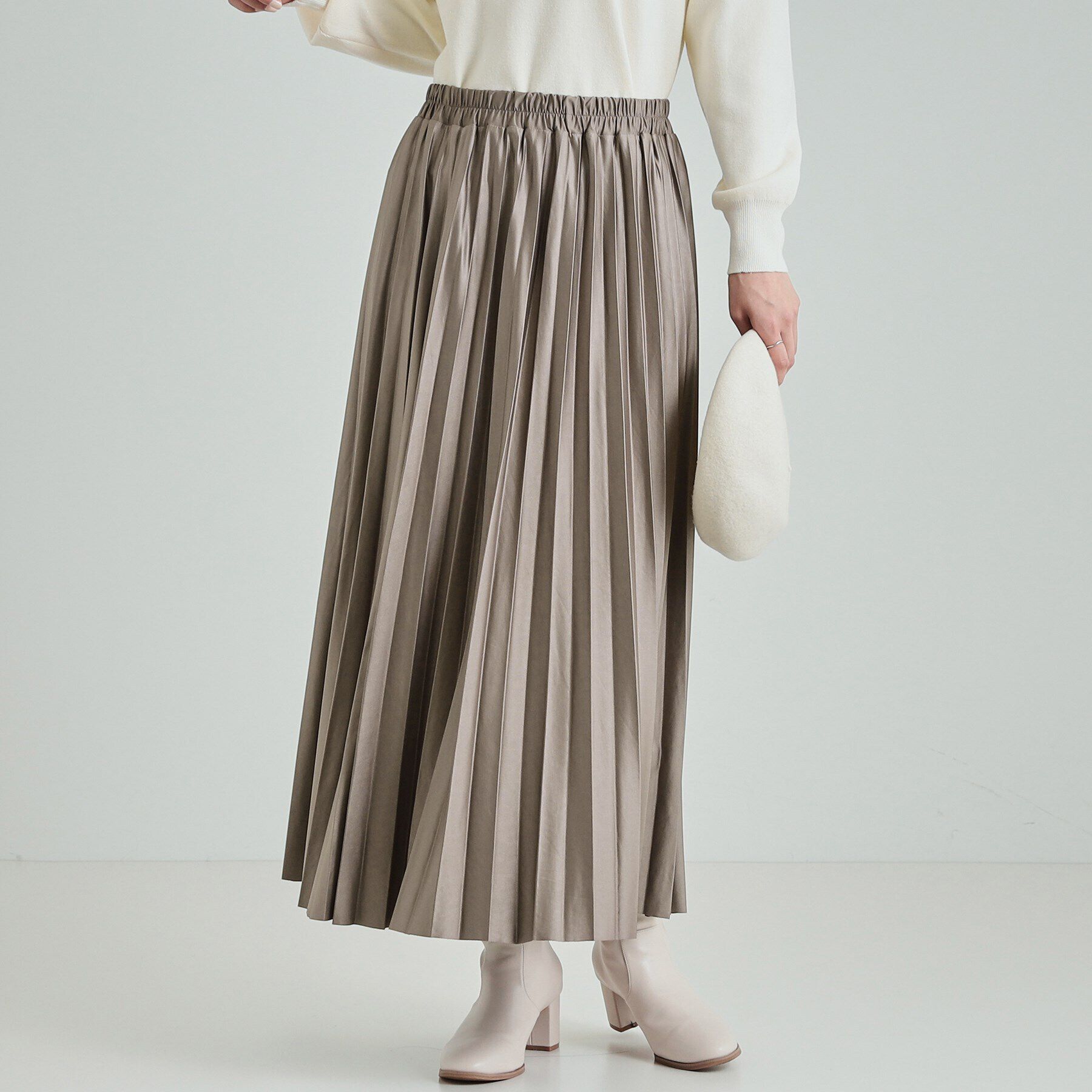 SHOO･LA･RUE「微光沢で華やか レザー調プリーツスカート」|スカート|トープ(054)