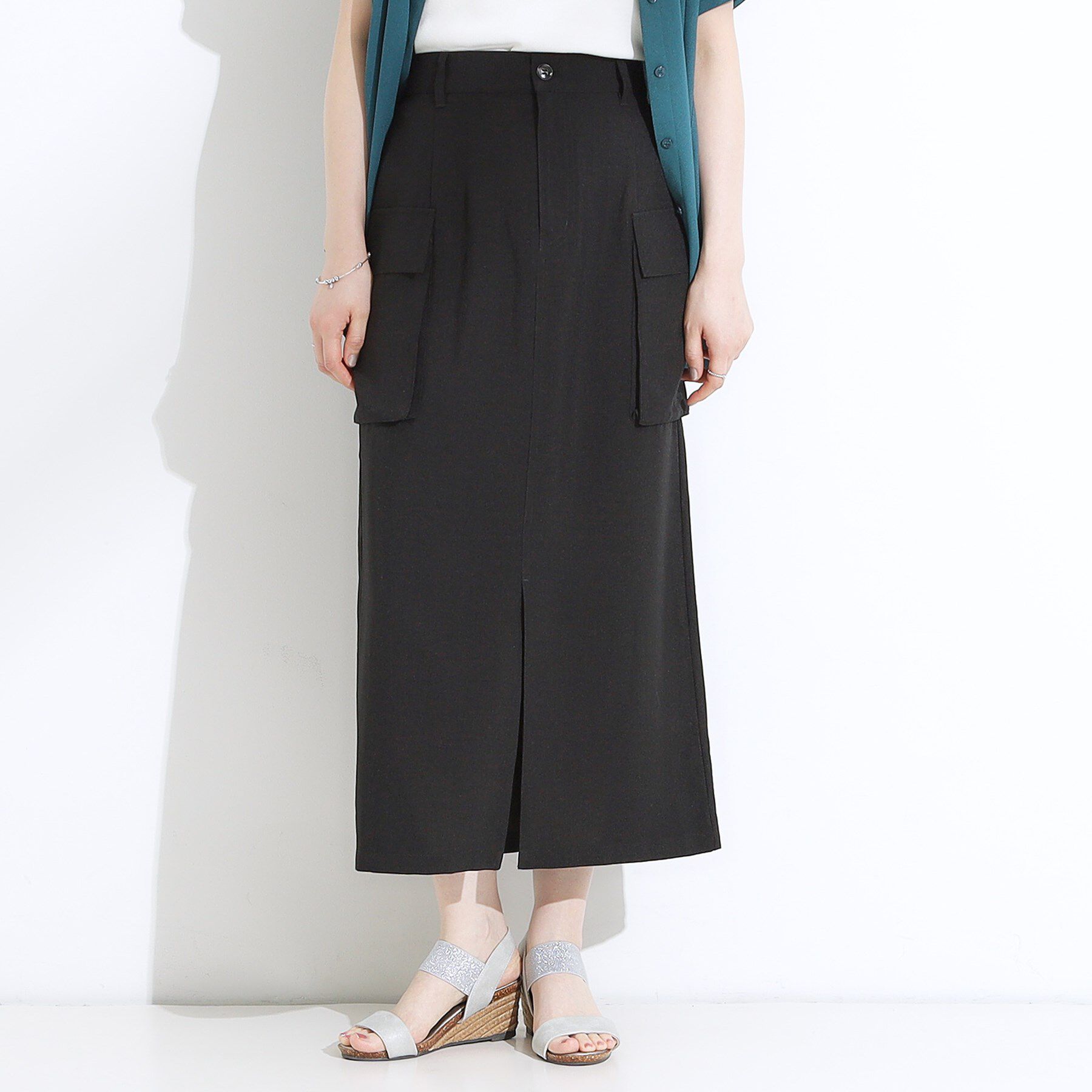 SHOO･LA･RUE「【S-LL】大人のきれいめカジュアルに 麻調カーゴナロースカート」|スカート|