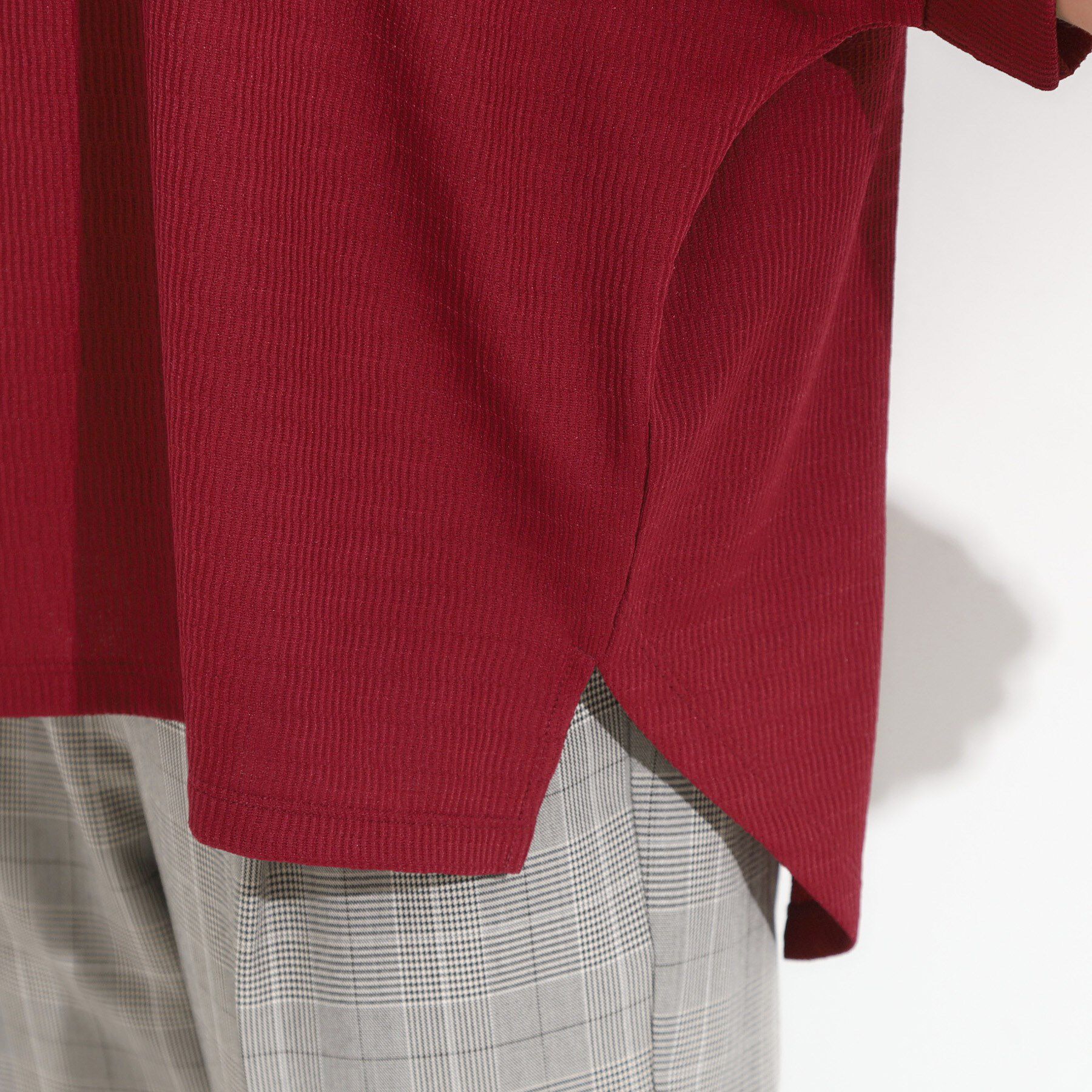 SHOO･LA･RUE「【S-LL/洗える】お袖のタックがアクセント インせず着られる さらさらドルマントップス」|Tシャツ・カットソー|