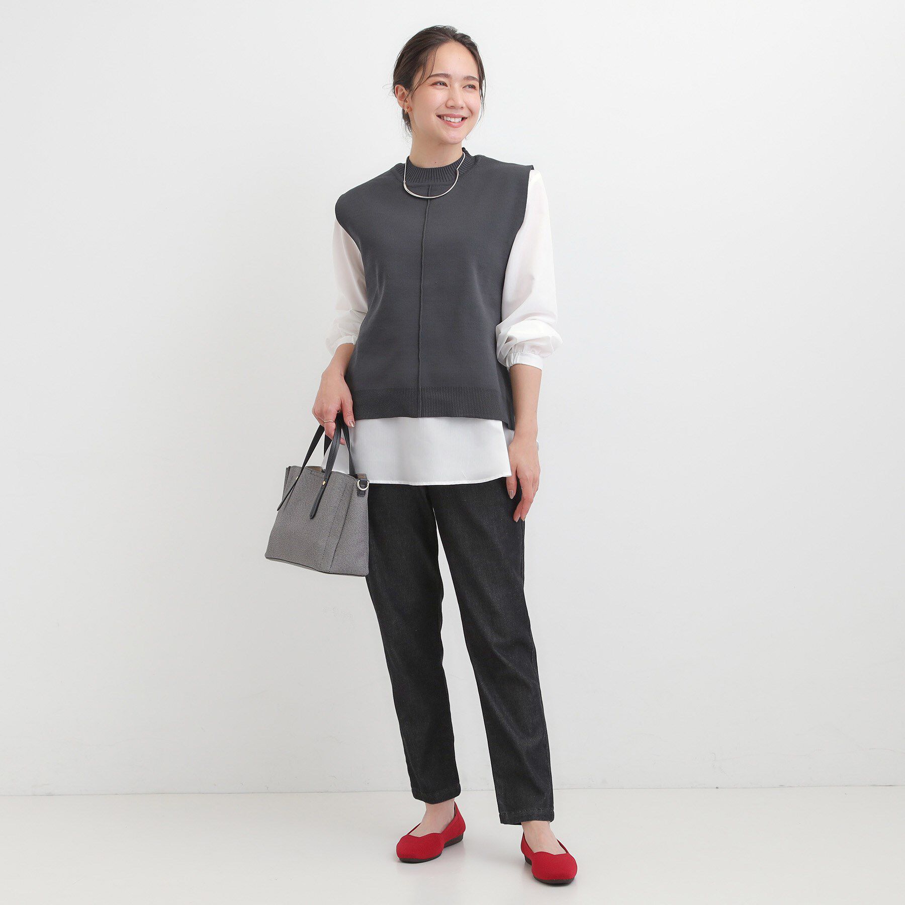 SHOO･LA･RUE「【S-LL/2点セット】着回し自在 ニットベスト＋フレアブラウス」|ニット・セーター|