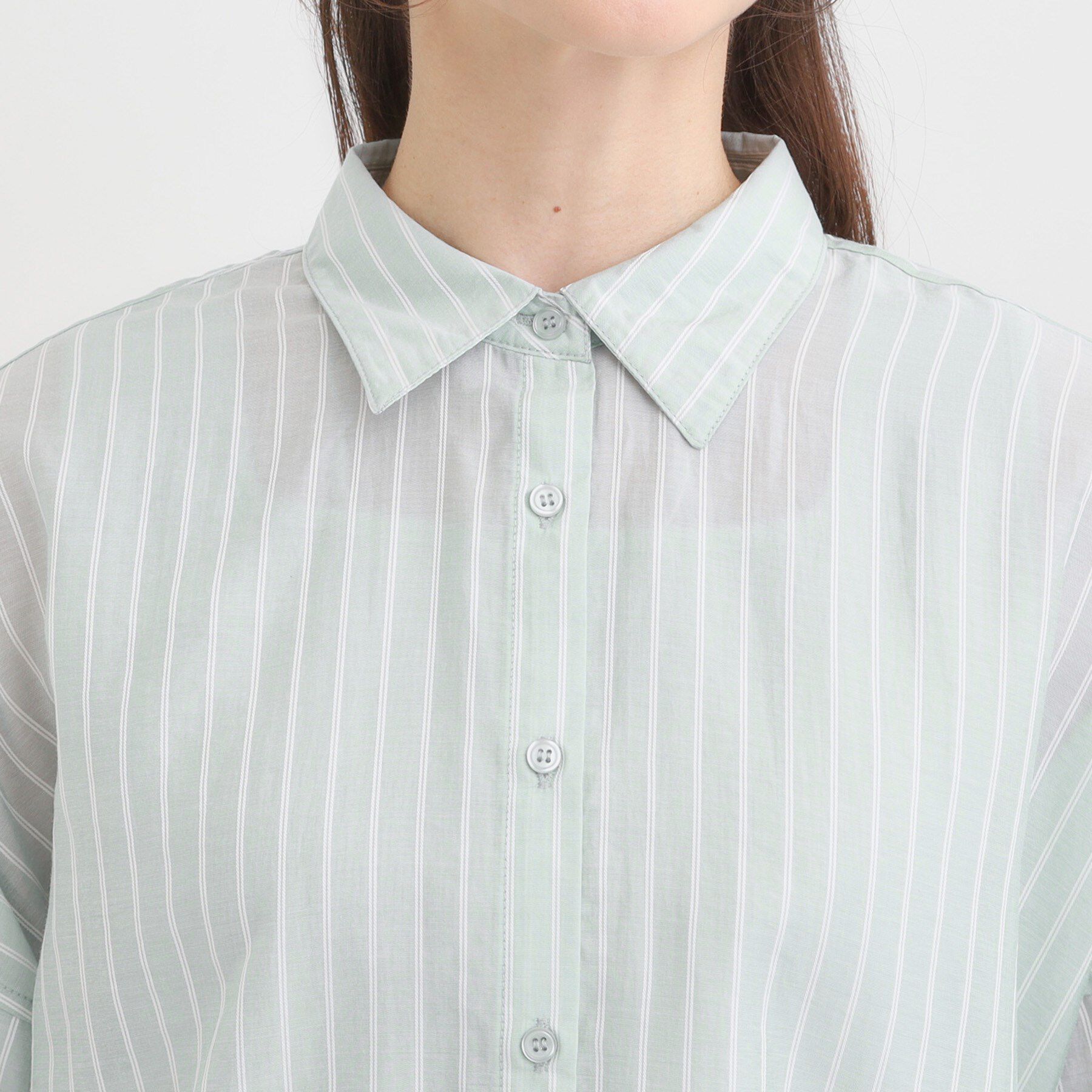 SHOO･LA･RUE「【S-LL/ひんやり】程よい透け感 ストライプ柄 お袖ギャザーデザインシャツ」|シャツ・ブラウス|