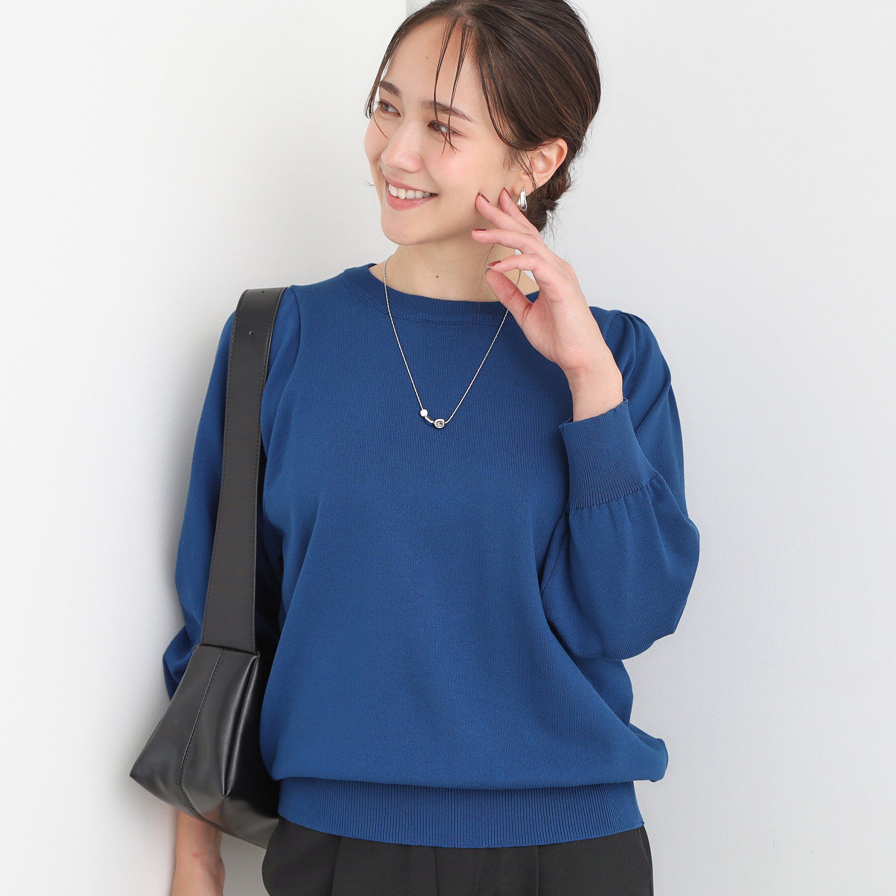 SHOO･LA･RUE「【洗濯機可/S-LL/アンサンブル可】8分袖で手元を華奢に魅せる さらっとタッチニット」|ニット・セーター|ブルー(092)