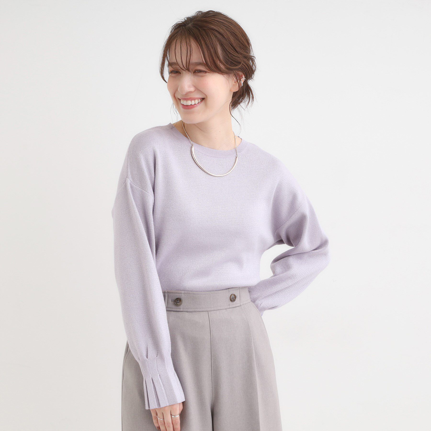 SHOO･LA･RUE「【S-LL】お袖タックが女性らしさをプラス 華やかラメニット」|ニット・セーター|