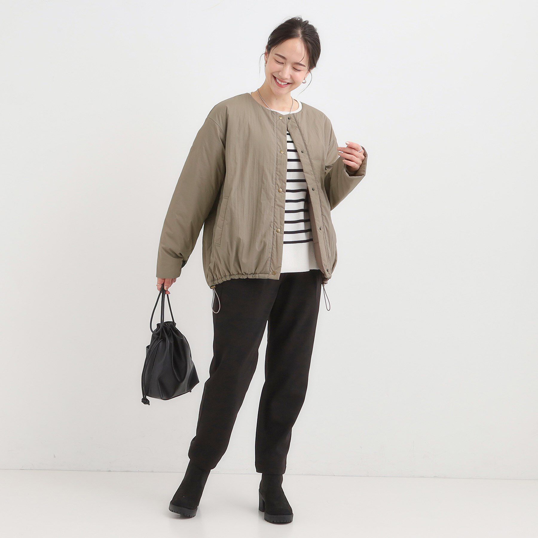 SHOO･LA･RUE「【洗濯機可/撥水/リバーシブル】 ノーカラー中綿ブルゾン」|ブルゾン・スタジャン|