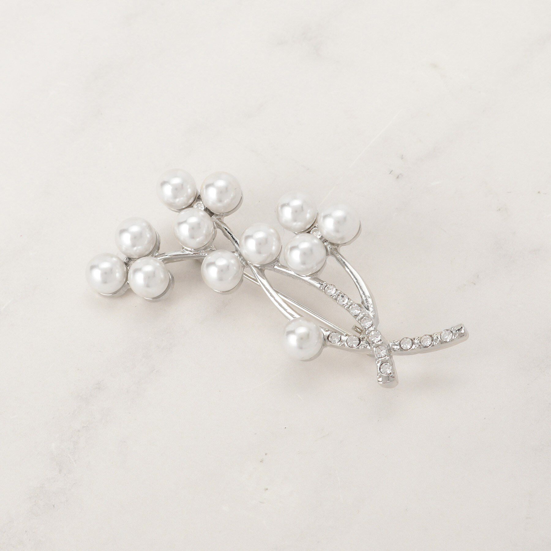 SHOO･LA･RUE「【セレモニー】ブローチ」|ブローチ・コサージュ|シルバー(306)