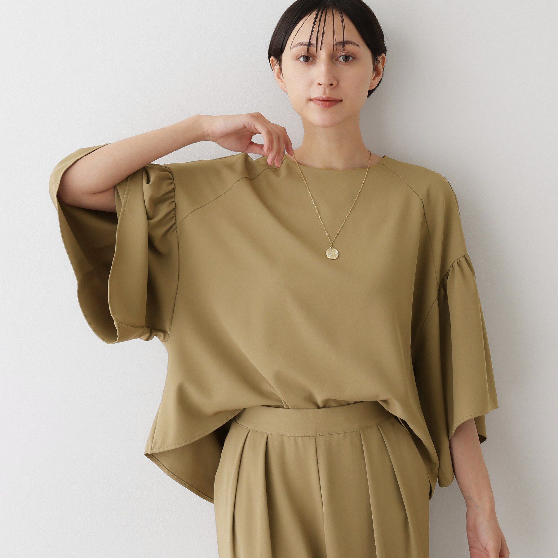 Dessin「【セットアップ可・洗える】フレアスリーブブラウス」|シャツ・ブラウス|