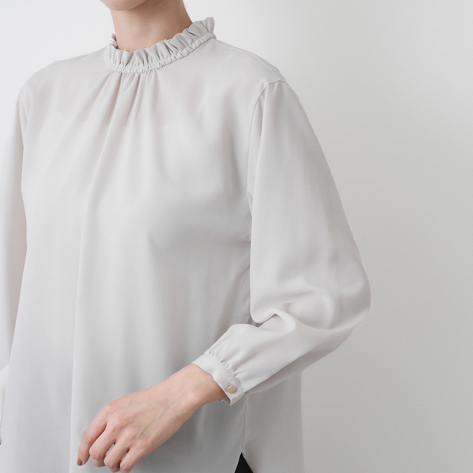 Dessin「【入卒/セレモニー/洗える】フリルネックブラウス」|シャツ・ブラウス|