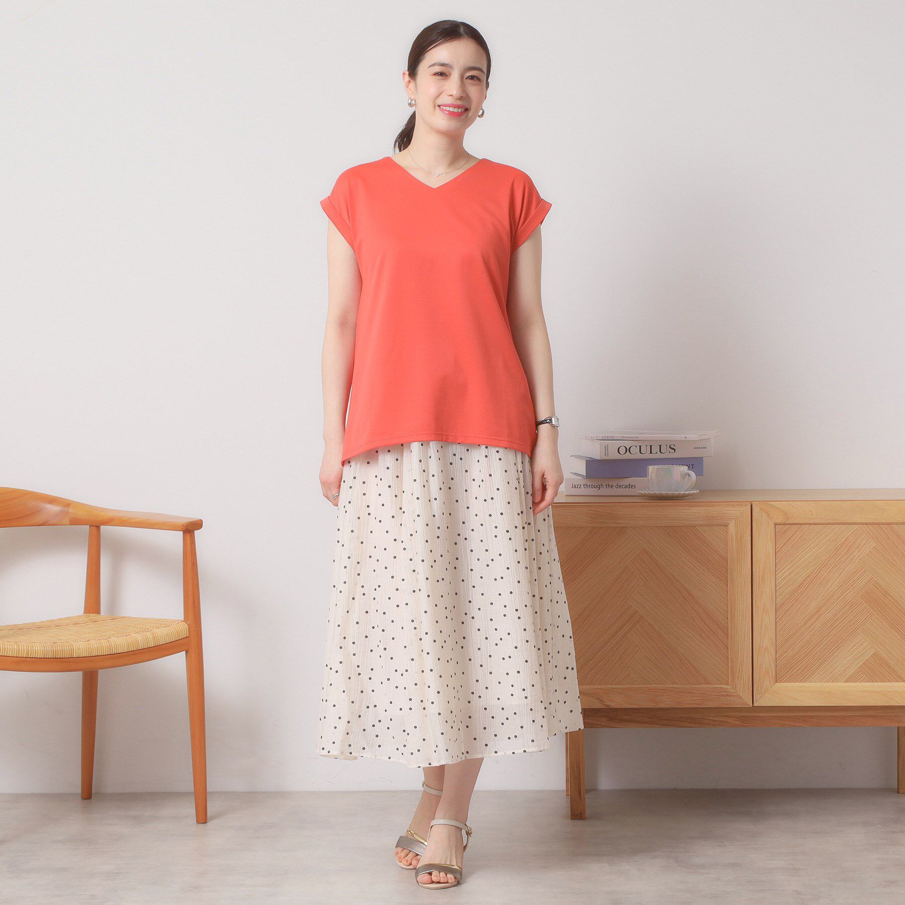 ITS&rsquo;DEMO「【吸水速乾／洗濯機OK／洗濯後しわになりにくい】カットミラノVネックプルオーバー」|Tシャツ・カットソー|