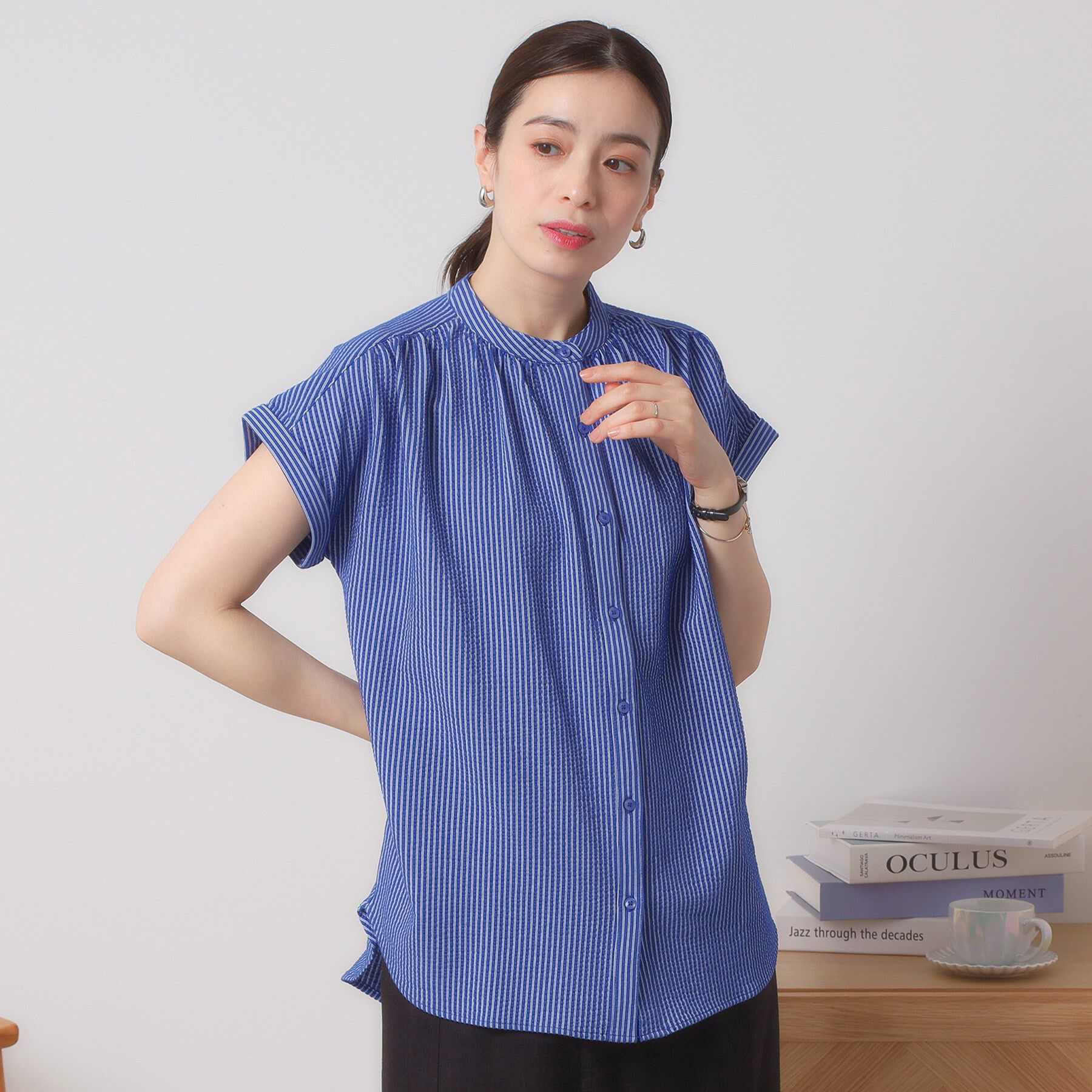 ITS&rsquo;DEMO「【洗濯機OK／洗濯後しわになりにくい】カットサッカー前開きプルオーバー」|シャツ・ブラウス|