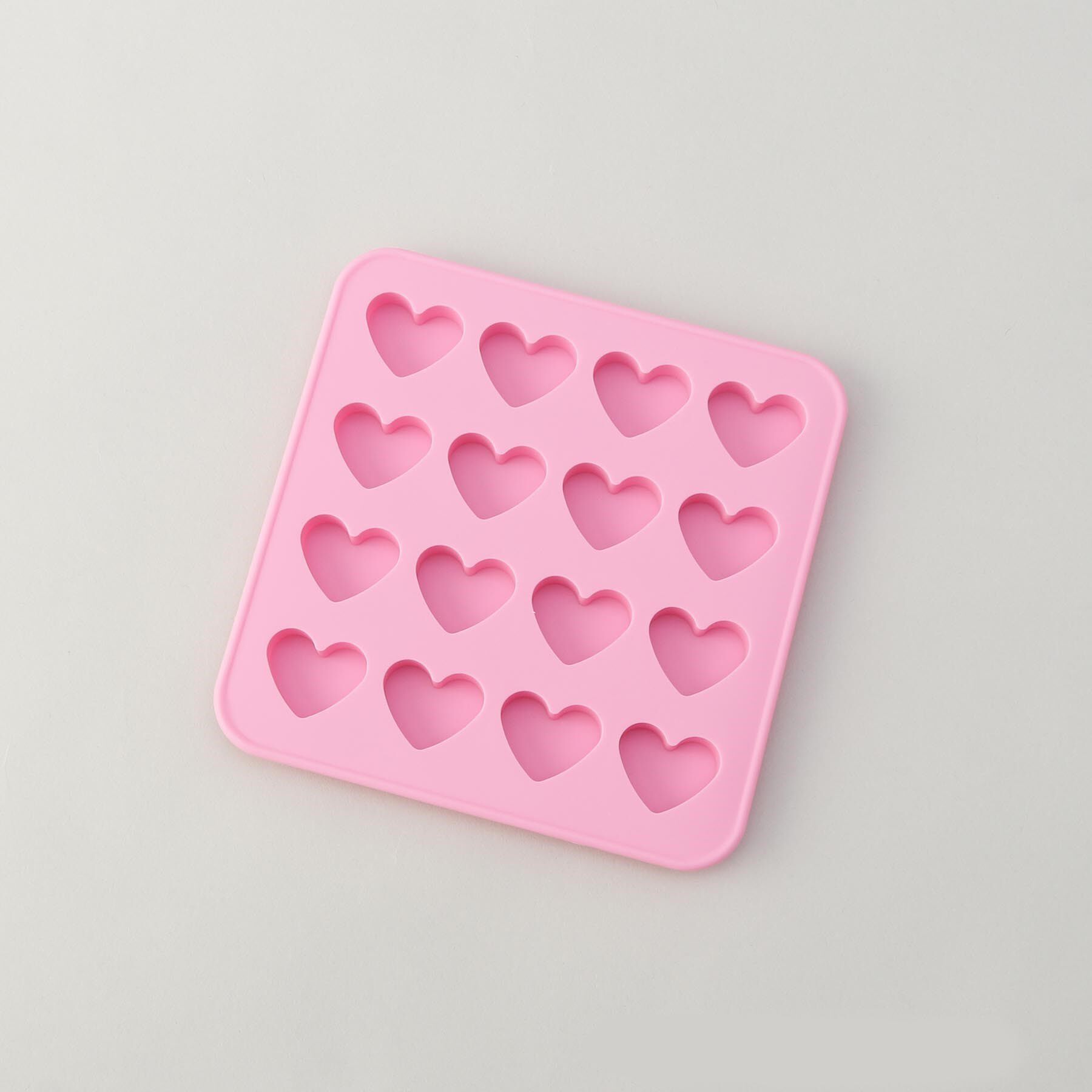 212 KITCHEN STORE「KKシリコンチョコ型ハート」|食器・キッチングッズ|
