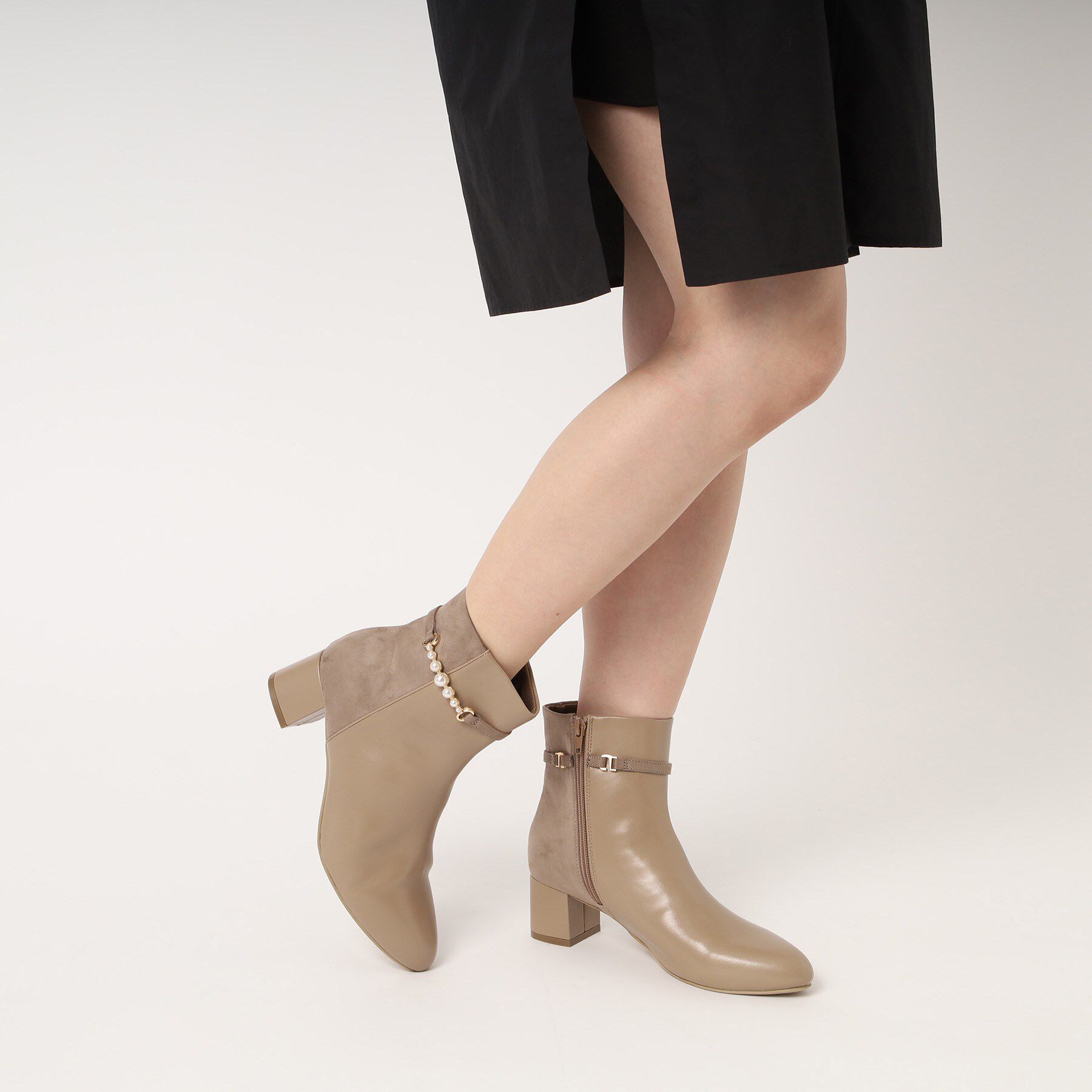 ESPERANZA「アーモンドトゥサイドフェイクパールショートブーツ」|ショートブーツ|