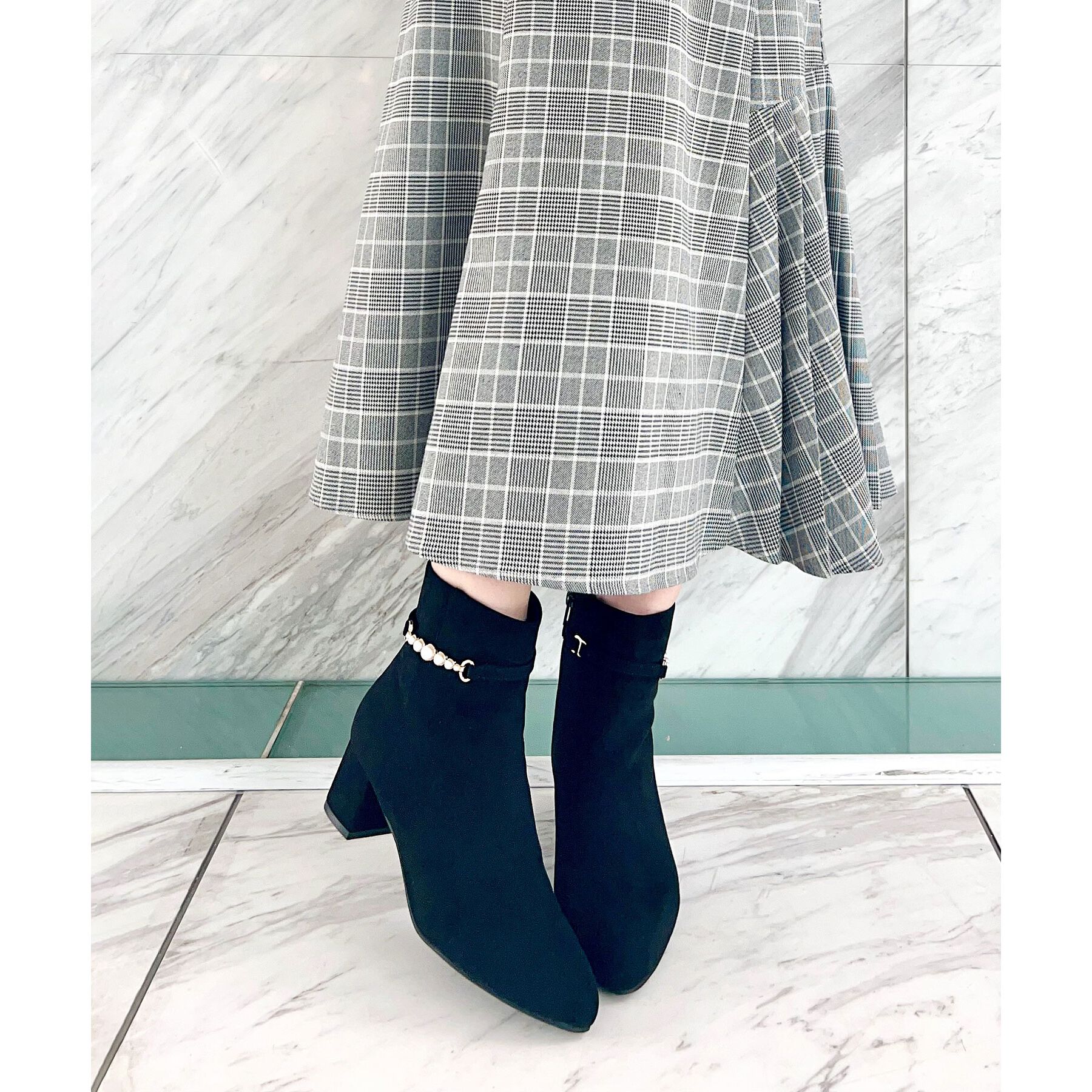 ESPERANZA「アーモンドトゥサイドフェイクパールショートブーツ」|ショートブーツ|