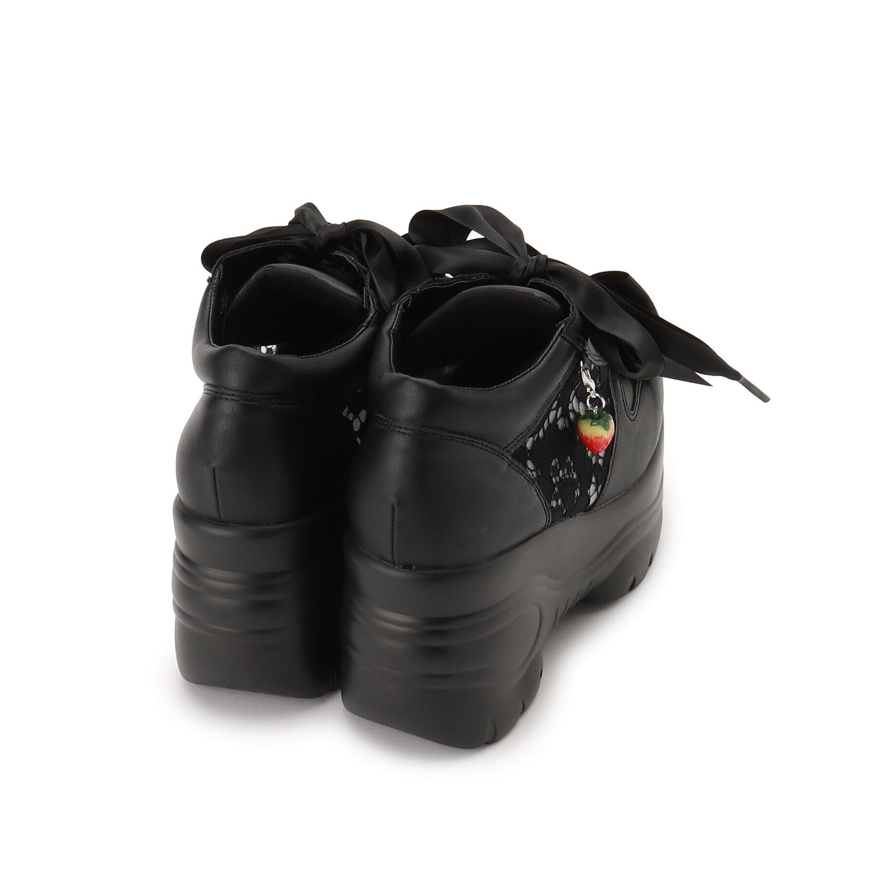 csT&P「取り外し自由♪マルチWAY厚底レースイチゴチャームスニーカー」|スニーカー|