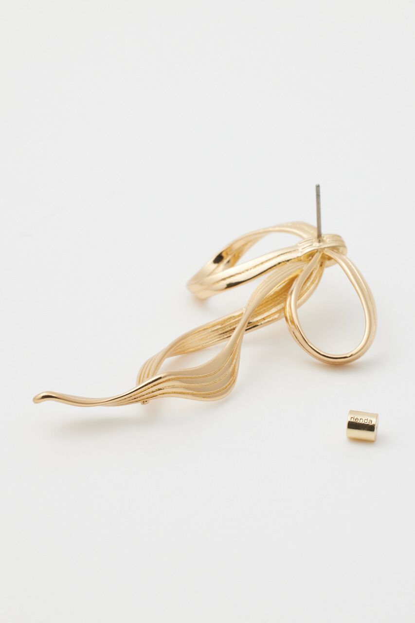 rienda「メタリックリボンピアス」|ピアス|