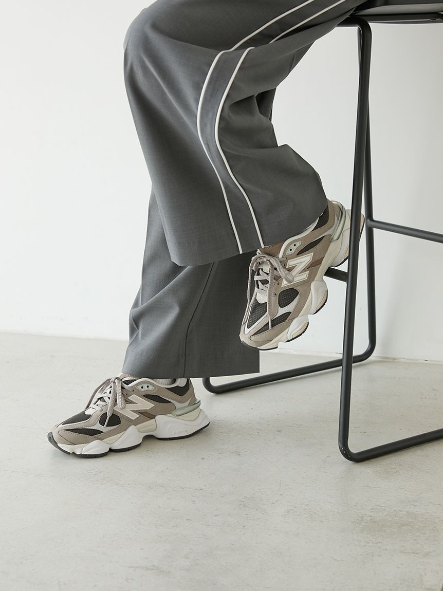 emmi atelier「イージーケアサイドラインパンツ」|チノ|