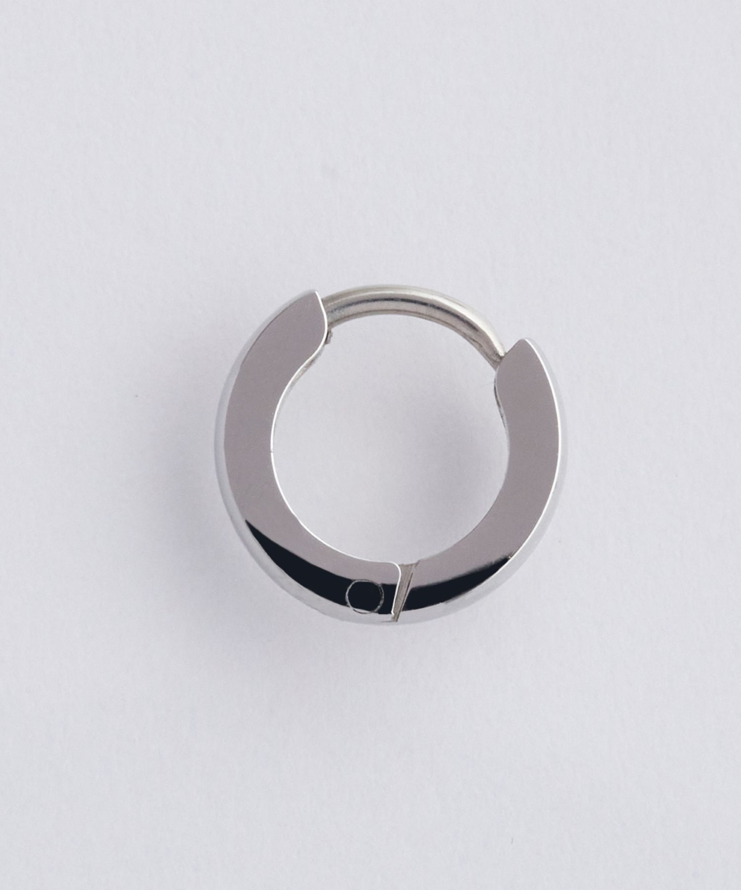Phoebe「【金属アレルギー対応】ワンタッチメタルフープミニピアス(片耳)/サージカルステンレス シルバー」|ピアス|