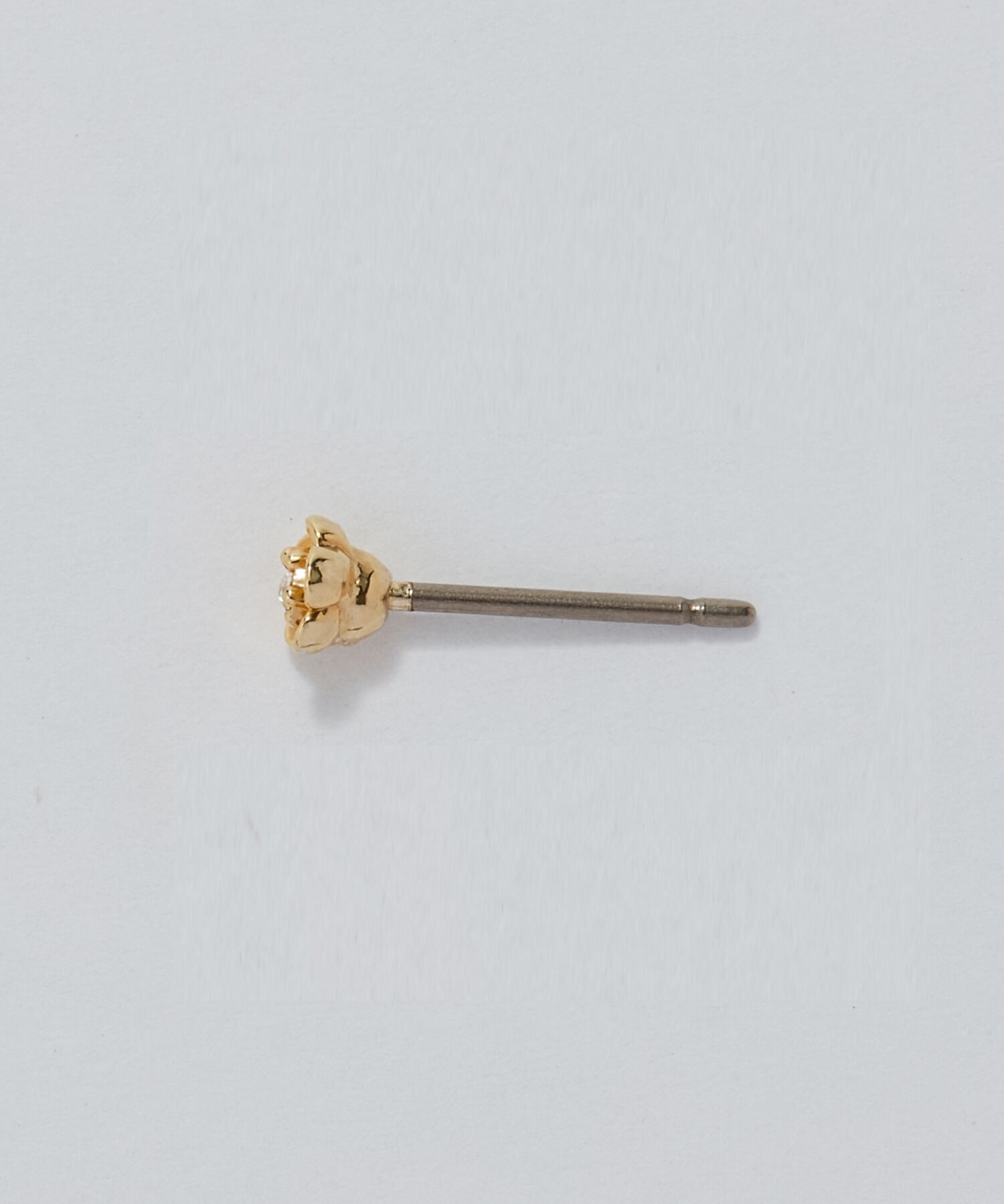 Phoebe「【金属アレルギー対応】プチフラワービジュースタッドピアス　クリア/ニッケルフリー（片耳）」|ピアス|